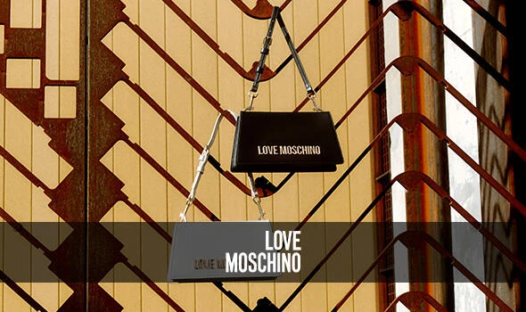 Love Moschino