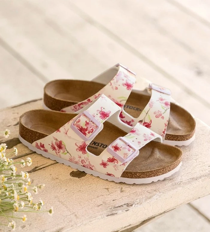 Flip-Flop & Sandal Picks for Summer