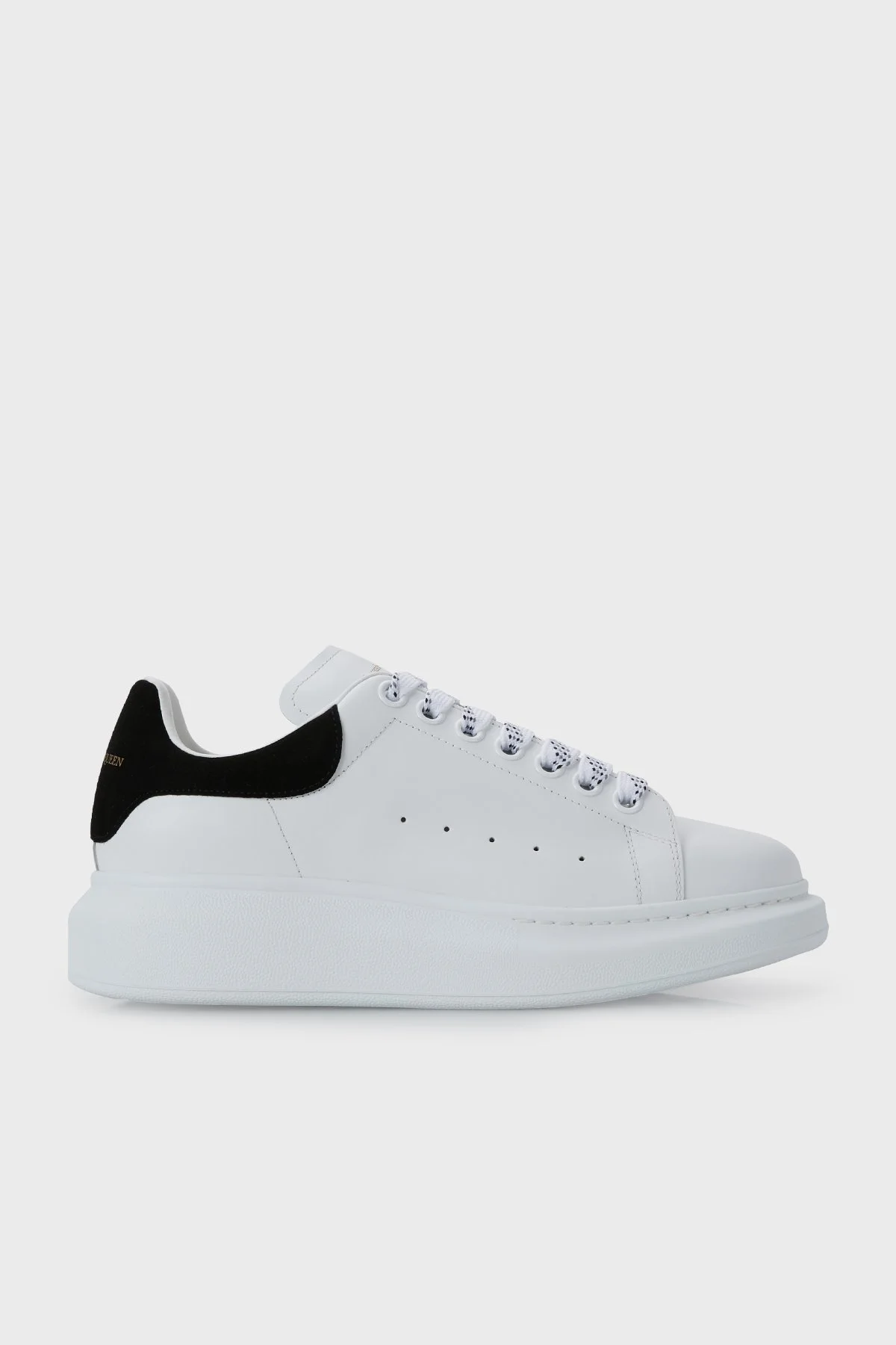 Mcqueen Logolu Hakiki Deri Sneaker Bayan Ayakkabı 553770WHGP7 9061 BEYAZ-SİYAH - 1