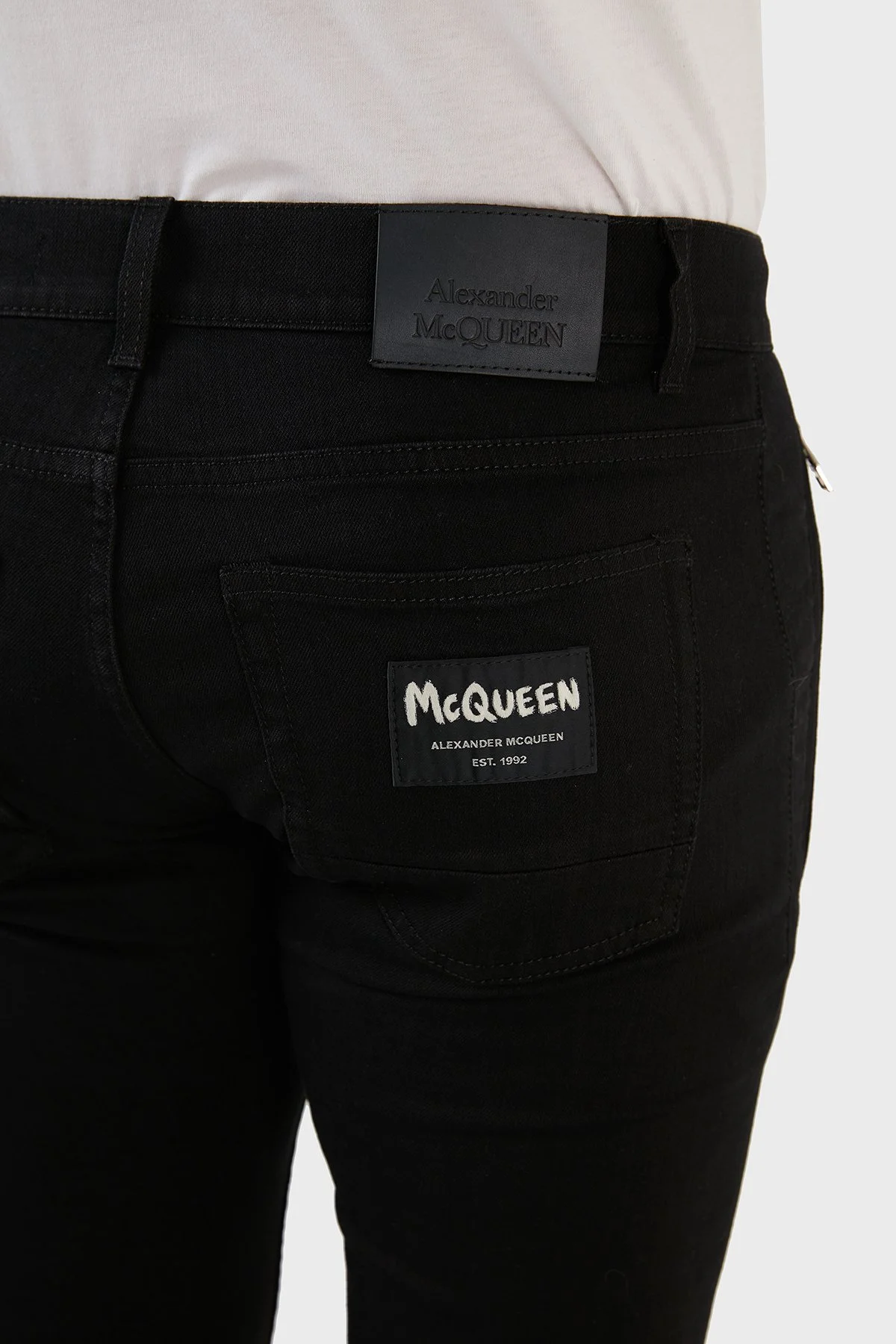 Mcqueen Pamuklu Slim Fit Normal Bel Dar Paça Jeans Erkek Kot Pantolon 677774QSY49 1000 SİYAH - 7