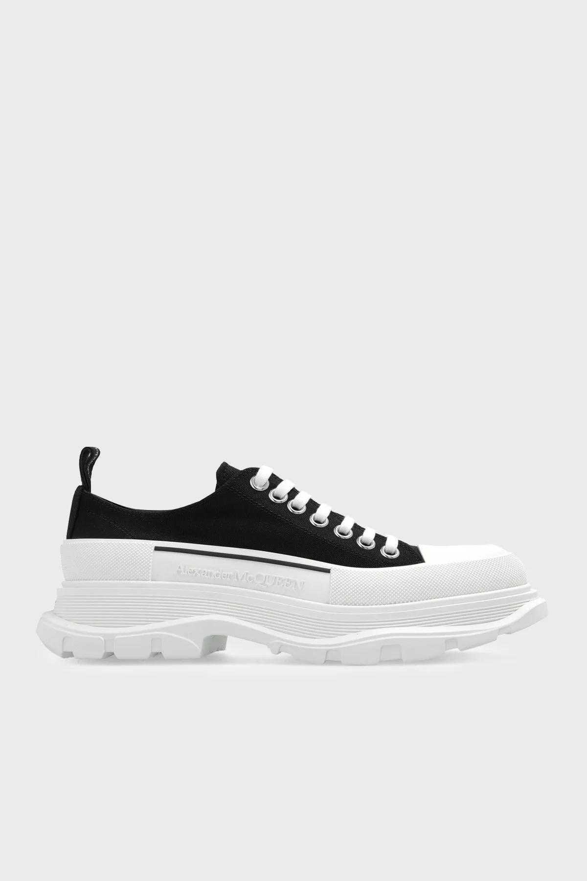 Mcqueen Sneaker Kadın Ayakkabı 697072 W4MV2 1070 SİYAH-BEYAZ - 1