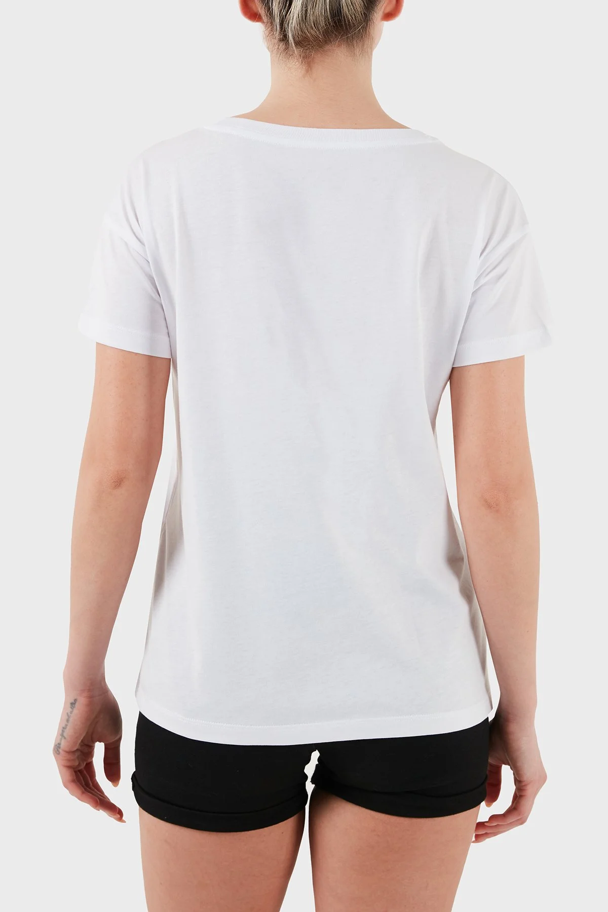 Armani Exchage % 100 Pamuk Regular Fit Bisiklet Yaka Logolu Kadın T Shirt XW000534 AF10359 U0002 Beyaz - 3
