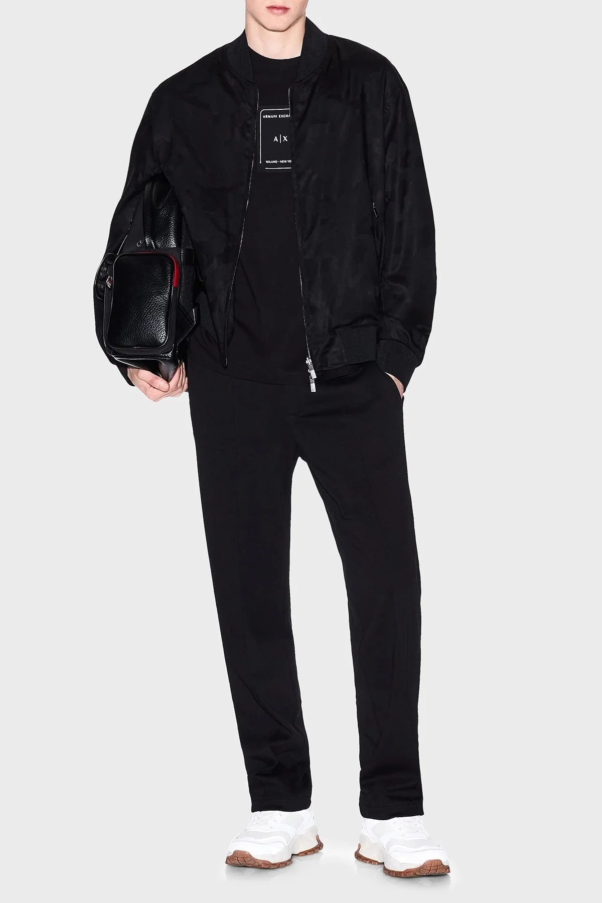 Armani Exchage % 100 Pamuk Regular Fit Bisiklet Yaka Logolu Erkek T Shirt XM000570 AF10356 UC001 SİYAH - 7