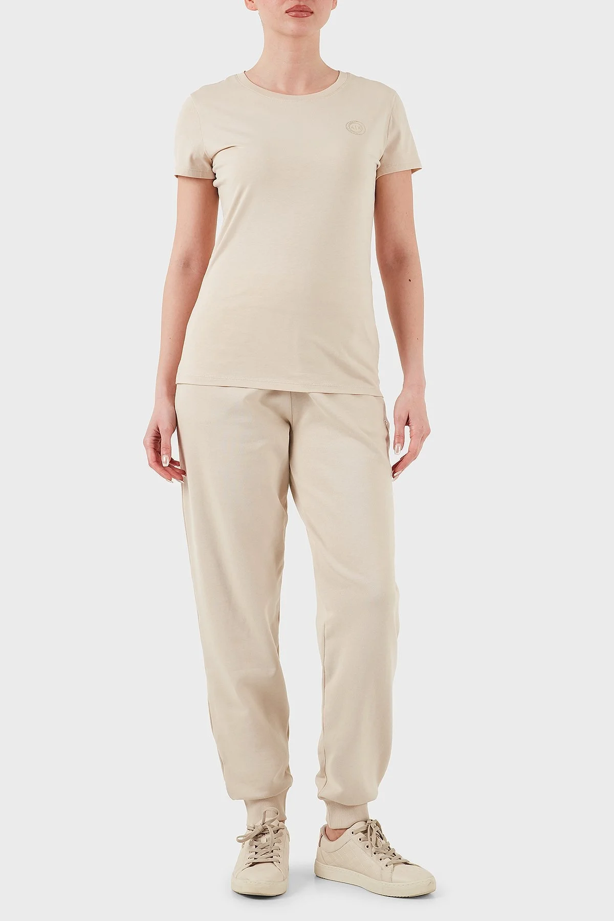 Armani Exchage % 100 Pamuk Regular Fit Metalik Logolu Bayan T Shirt XW000320 AF10356 U1095 EKRU - 8