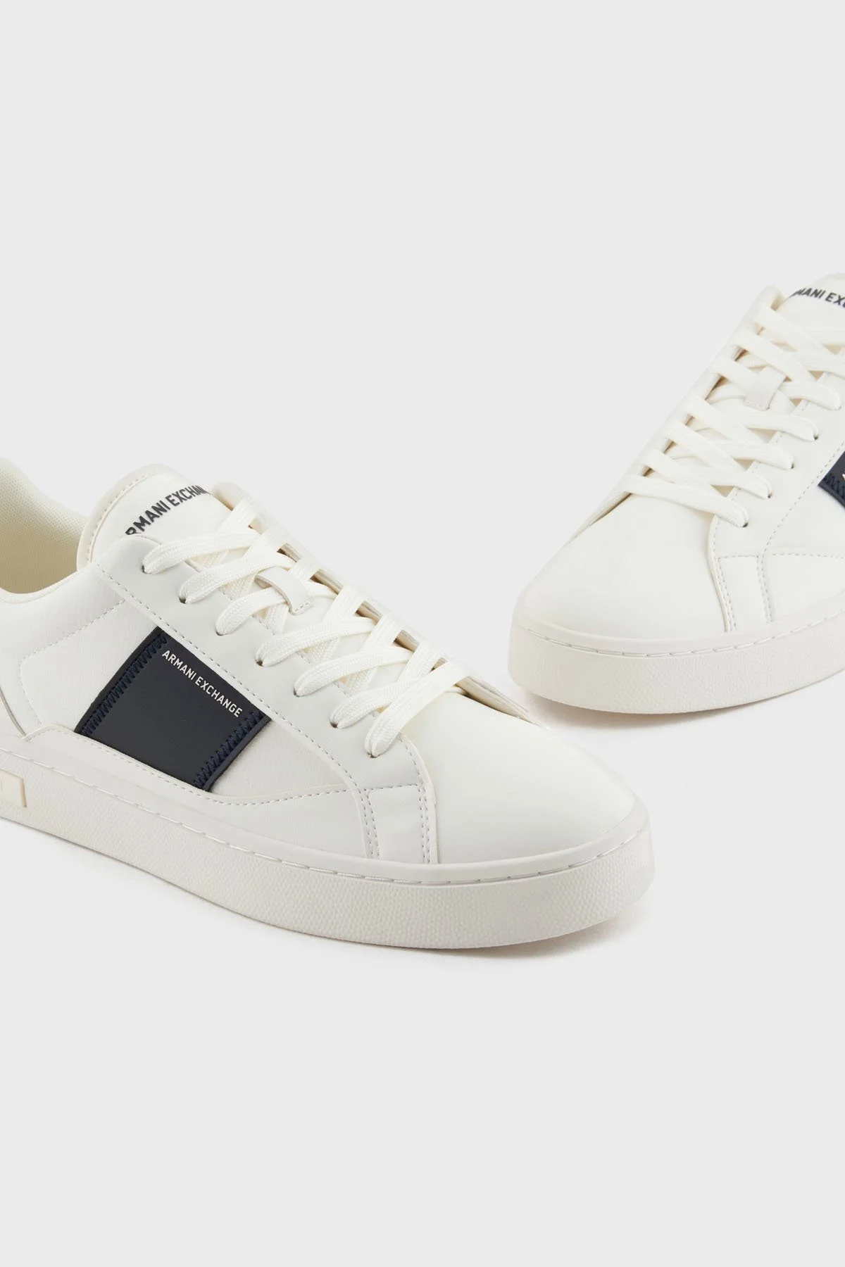 Armani Exchage Logo Baskılı Kalın Taban Sneaker Erkek Ayakkabı XUX241 XV911 U388 BEYAZ-LACİVERT - 5