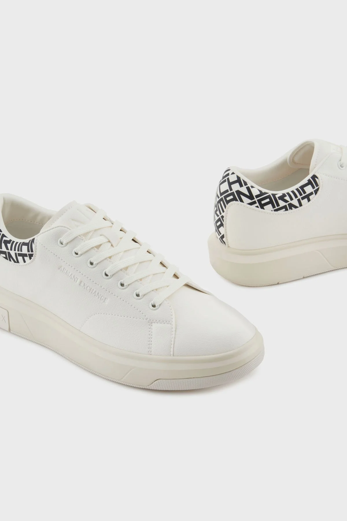 Armani Exchage Logo Detaylı Sneaker Erkek Ayakkabı XUX123 XV761 N480 BEYAZ-SİYAH - 4