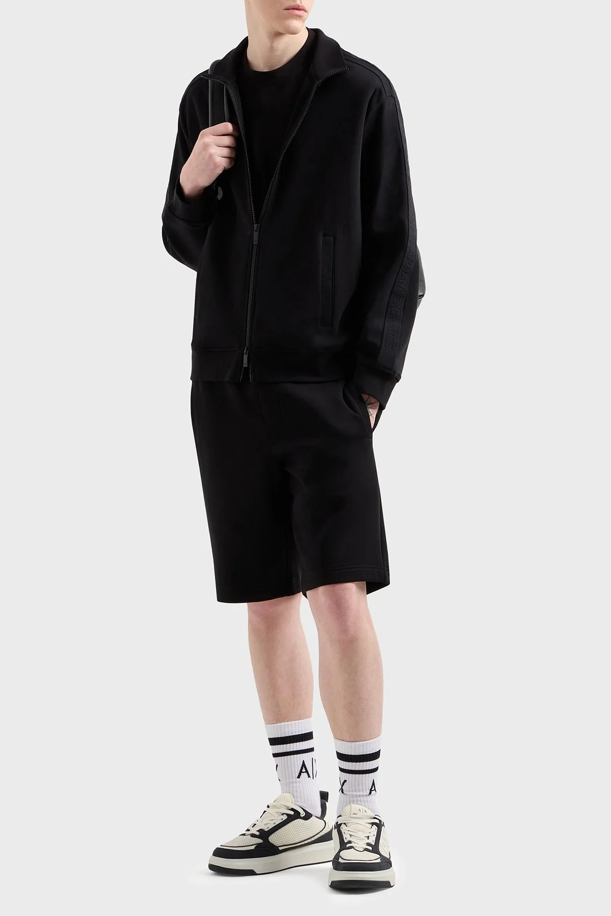 Armani Exchage Logolu % 100 Pamuk Regular Fit Bisiklet Yaka Erkek T Shirt XM000322 AF10361 UC001 SİYAH - 7