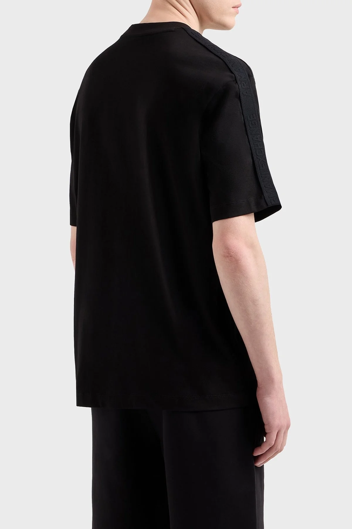 Armani Exchage Logolu % 100 Pamuk Regular Fit Bisiklet Yaka Erkek T Shirt XM000322 AF10361 UC001 SİYAH - 8