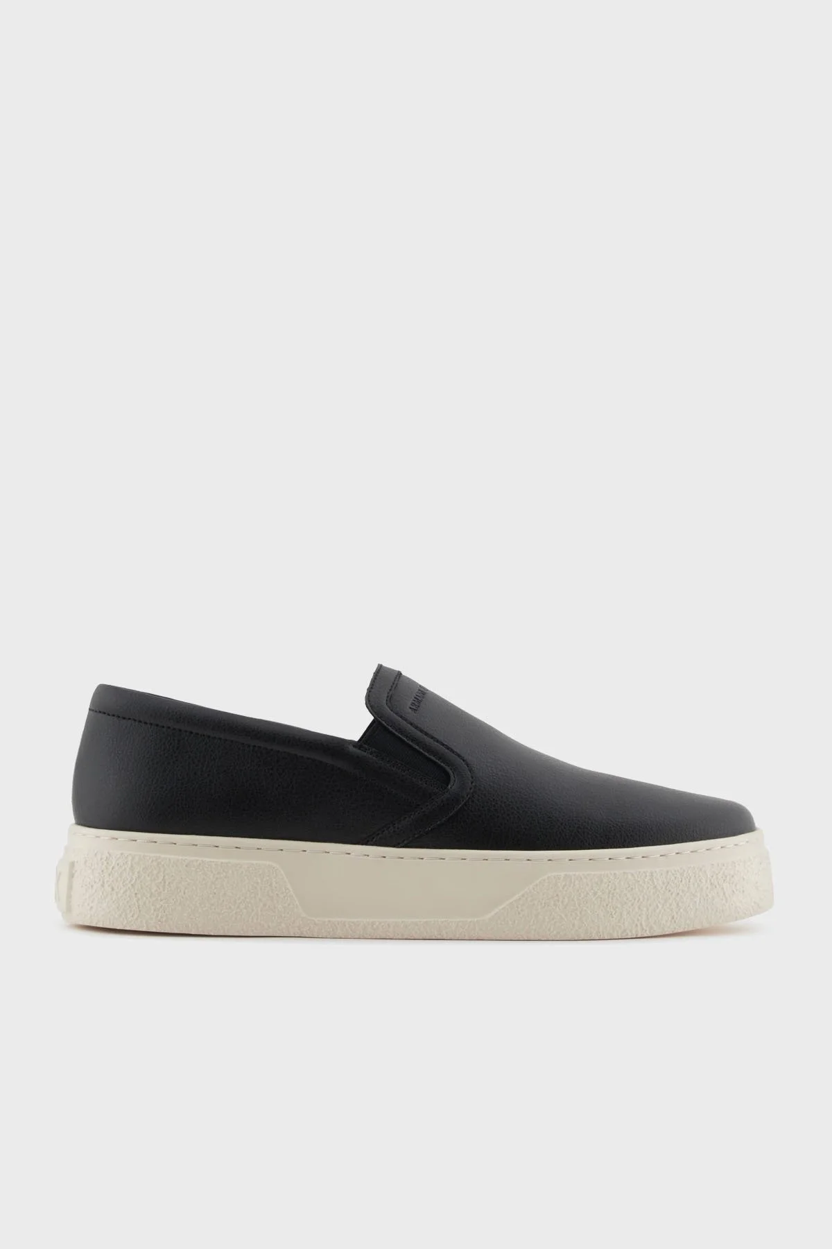 Armani Exchage Logolu Kalın Taban Slip-On Sneaker Erkek Ayakkabı XUY012 XV799 00002 SİYAH - 1