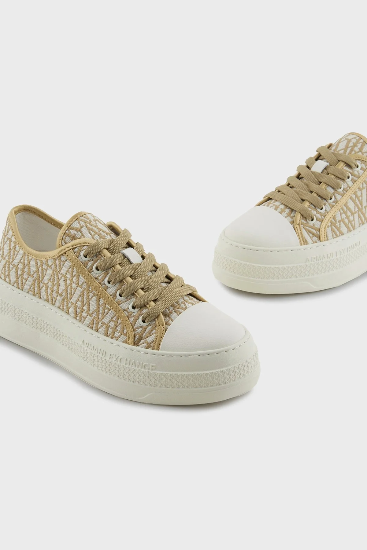 Armani Exchage Logolu Kalın Taban Sneaker Bayan Ayakkabı XDX180 XV931 U631 BEJ-BEYAZ - 10