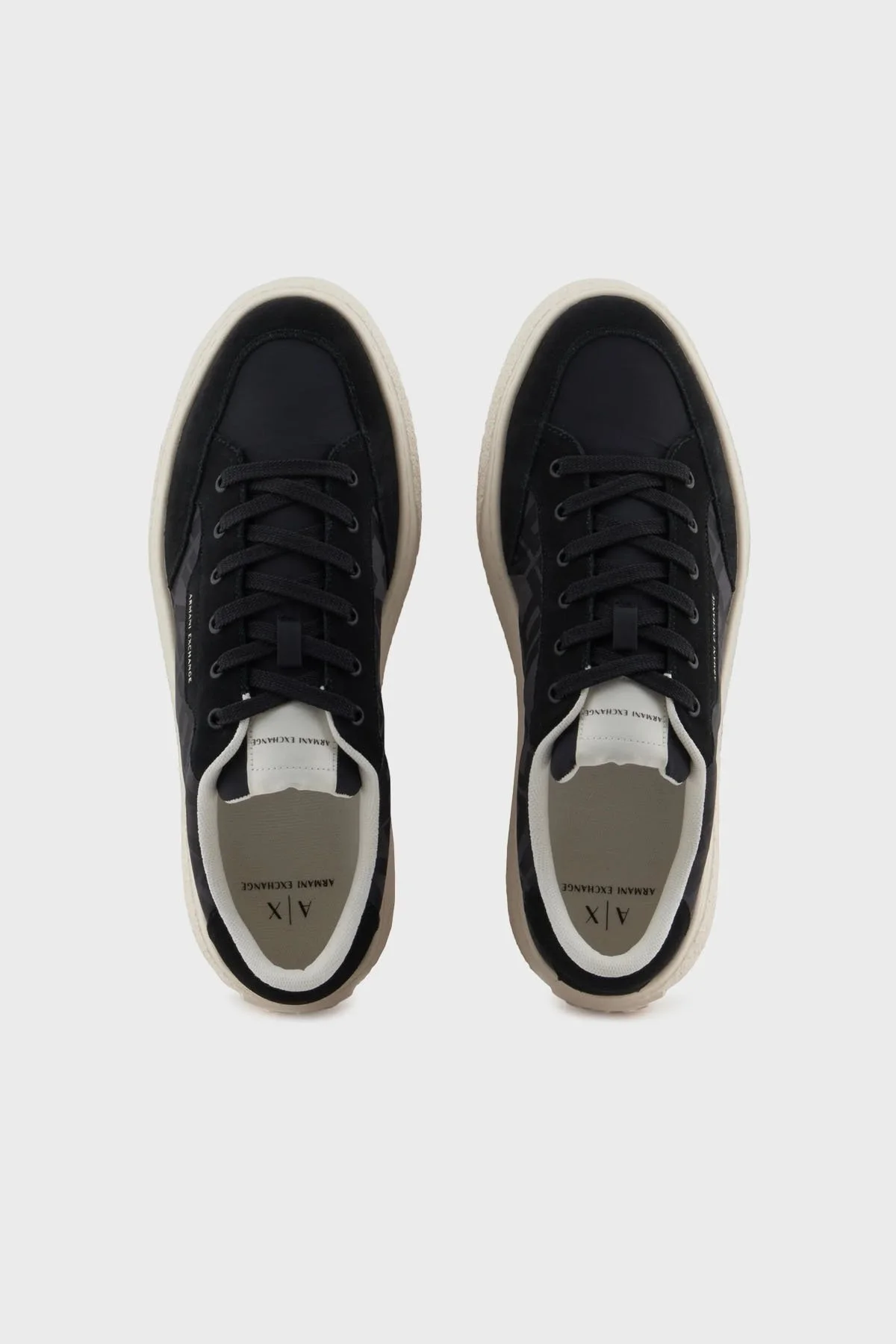 Armani Exchage Logolu Süet Detaylı Kalın Taban Sneaker Erkek Ayakkabı XUX262 XV955 00002 SİYAH - 14