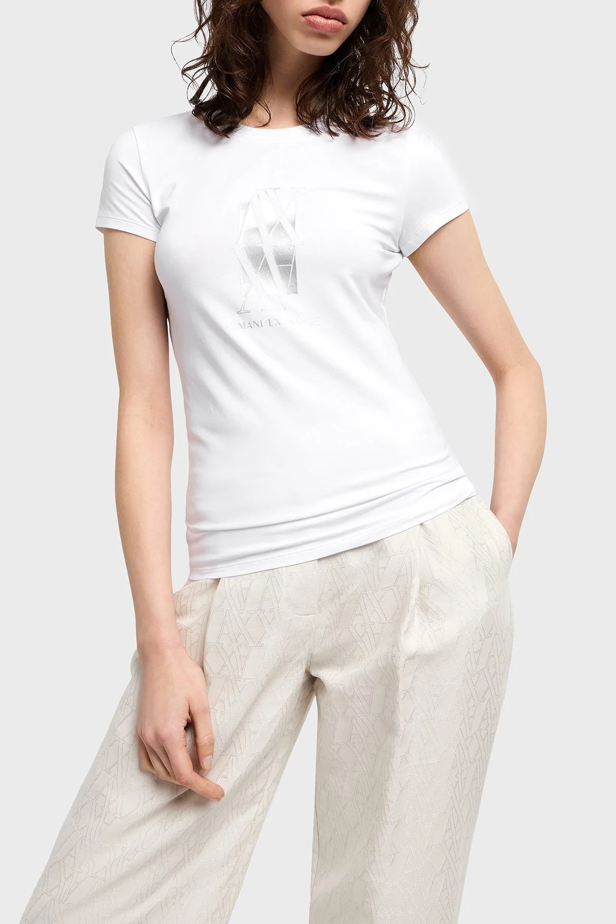 Armani Exchage Pamuklu Slim Fit Bisiklet Yaka Logolu Bayan T Shirt XW000511 AF11929 U0002 BEYAZ - 6