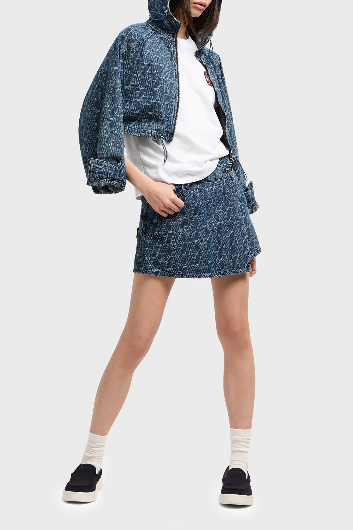 Armani Exchage Taşlı Logo Pamuklu Regular Fit Bayan T Shirt XW000518 AF10359 U0002 BEYAZ - 7