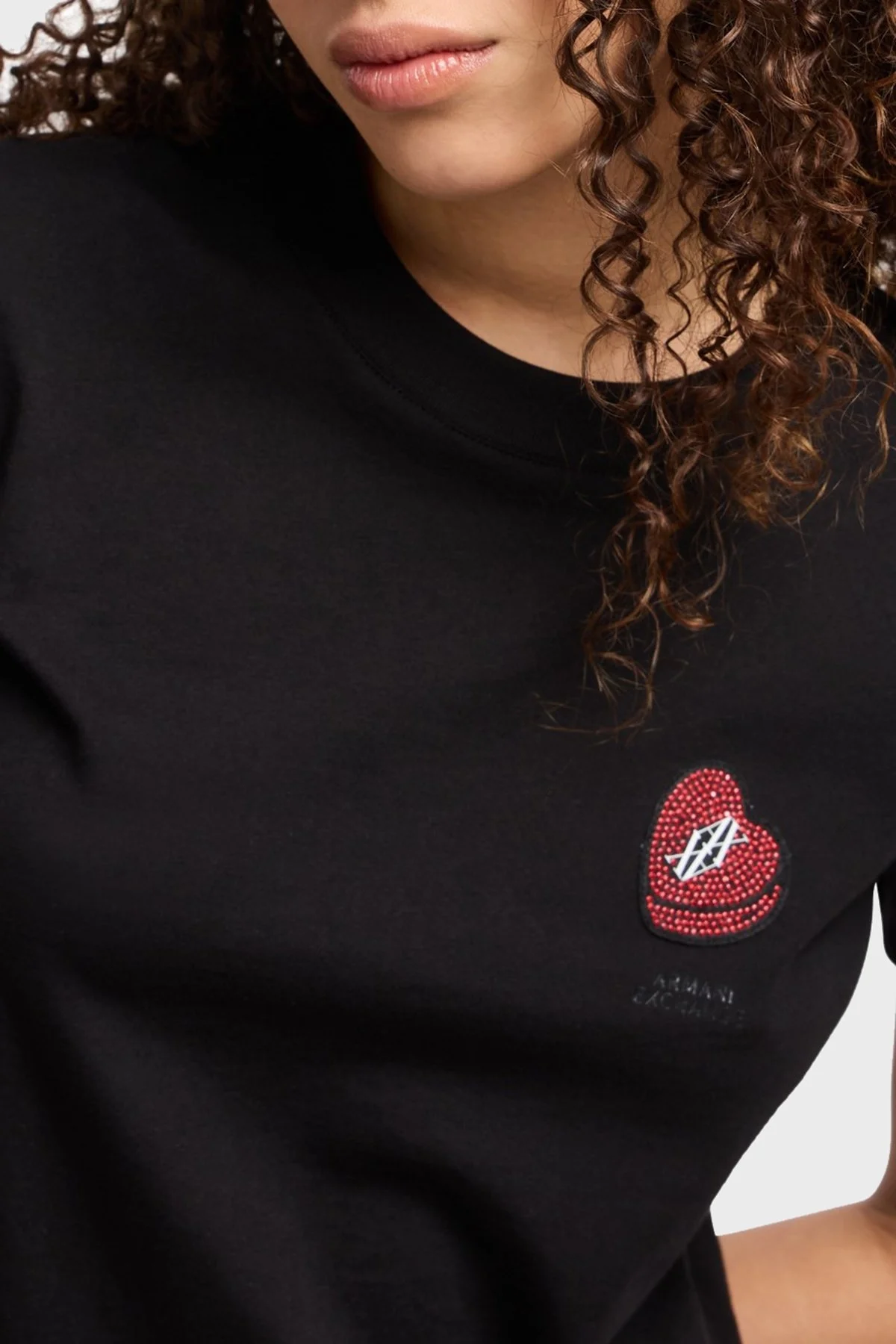 Armani Exchage Taşlı Logo Pamuklu Regular Fit Bayan T Shirt XW000518 AF10359 UC001 SİYAH - 6