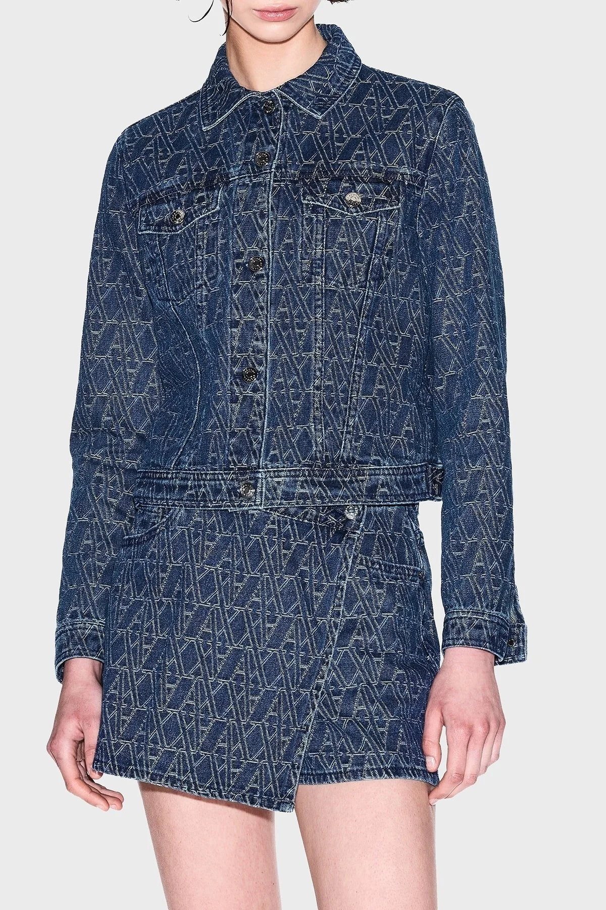 Armani Exchance % 100 Pamuk Tamamı Jakarlı Regular Fit Bayan Kot Ceket XW000556 AF12844 FB055 LACİVERT - 10