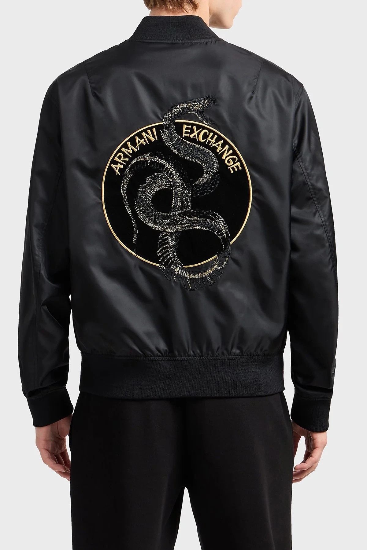 Armani Exchance İşlemeli Regular Fit Çift Taraflı Bomber Erkek Ceket XM000189 AF12011 MC057 SİYAH - 10