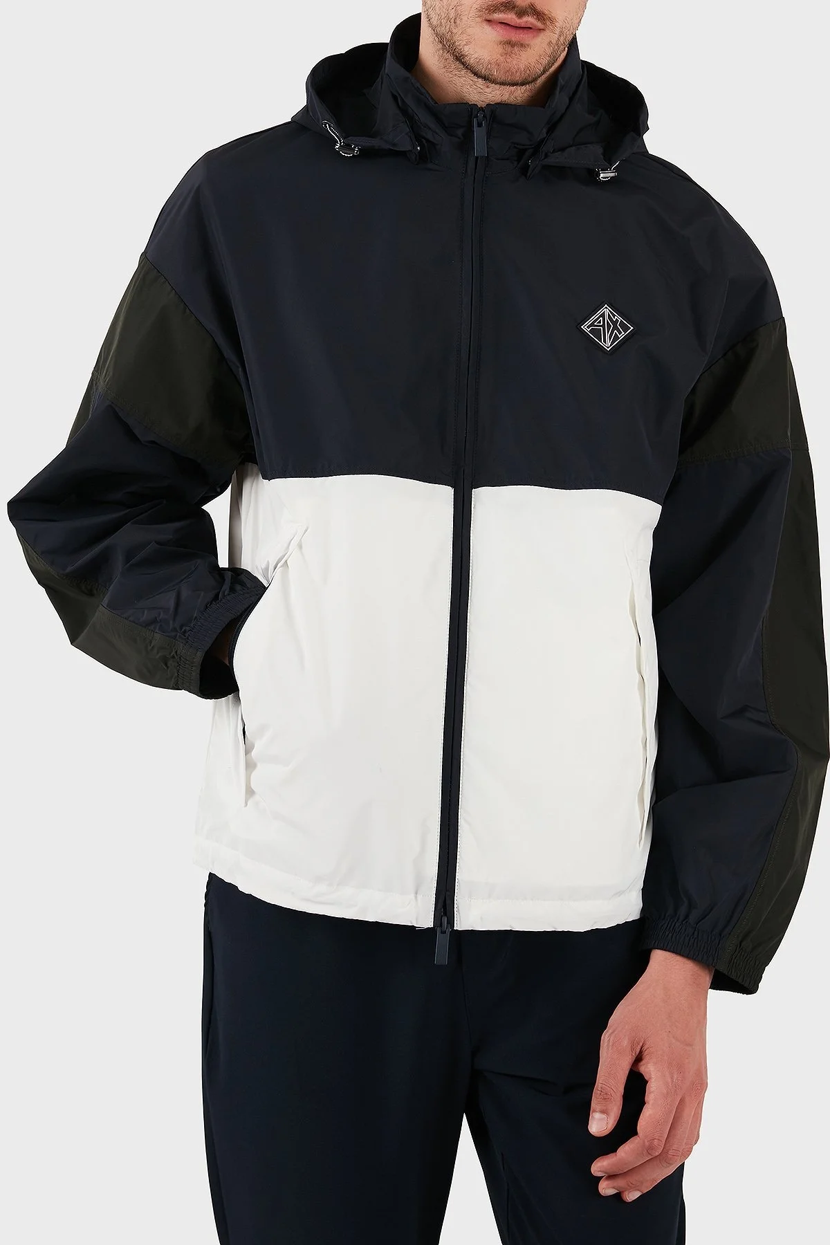 Armani Exchance Renk Bloklu Regular Fit Çıkarılabilir Kapüşonlu Erkek Ceket XM000190 AF12012 MB071 LACİVERT-BEYAZ - 10
