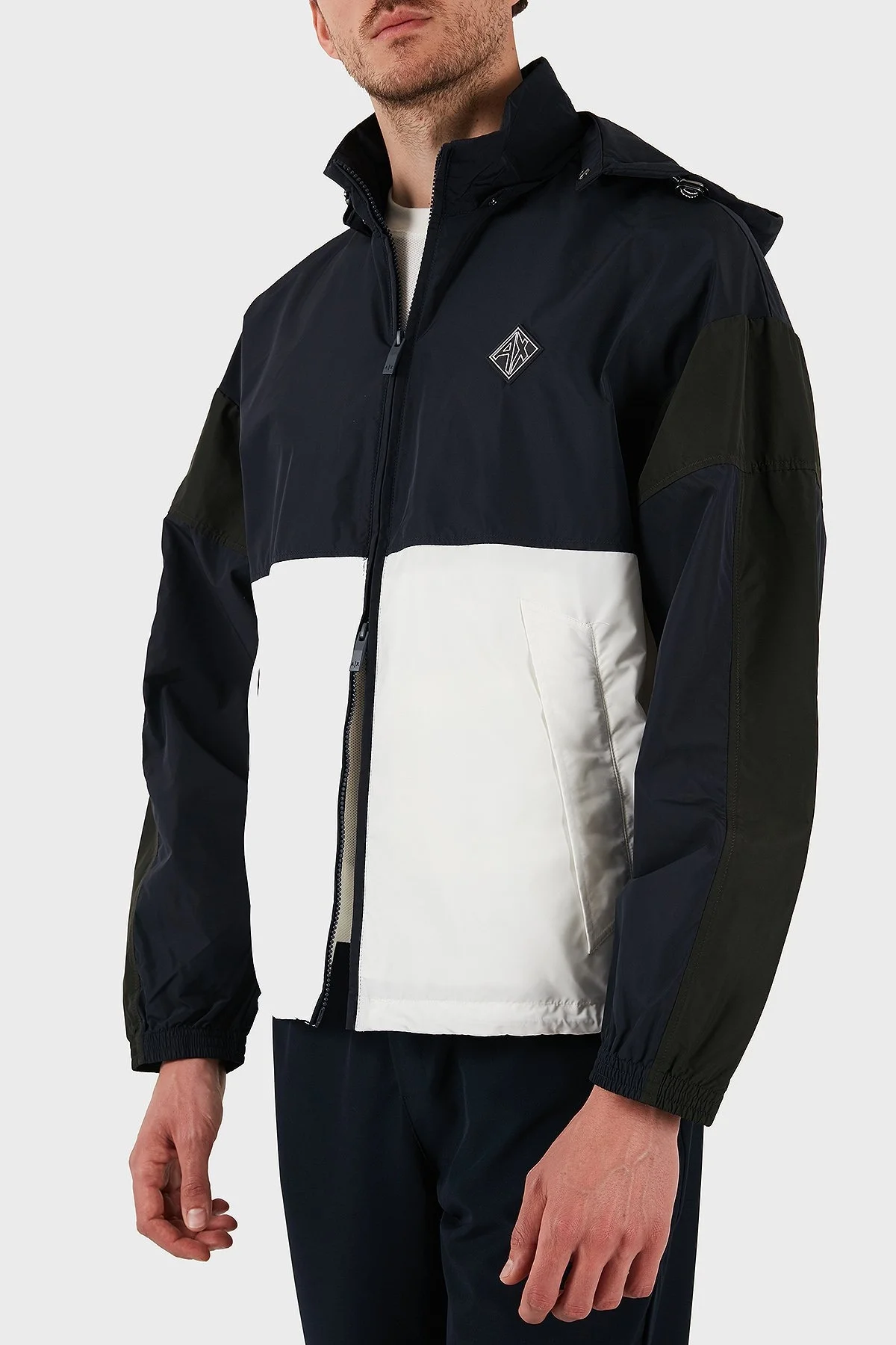 Armani Exchance Renk Bloklu Regular Fit Çıkarılabilir Kapüşonlu Erkek Ceket XM000190 AF12012 MB071 LACİVERT-BEYAZ - 12