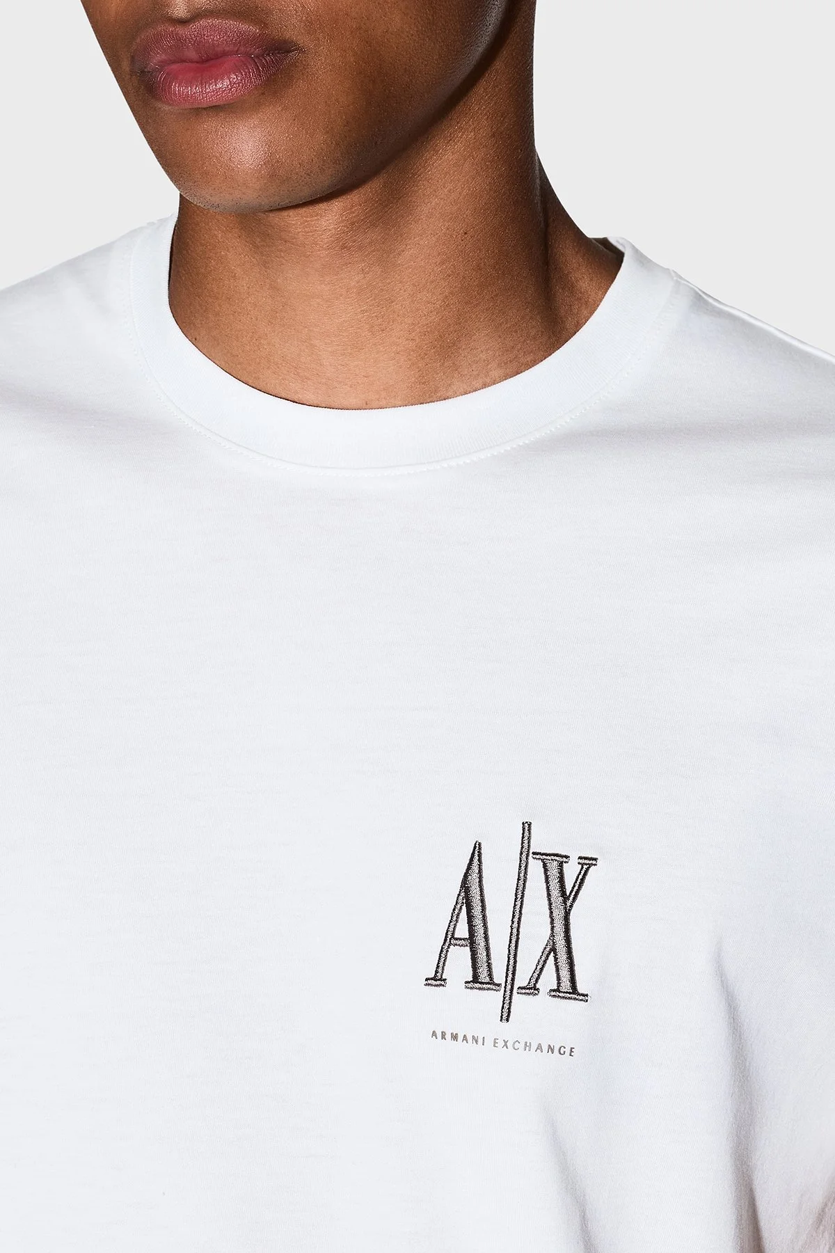 Armani Exchange % 100 Pamuk Regular Fit Bisiklet Yaka Erkek T Shirt XM000365 AF12308 U0009 BEYAZ - 4