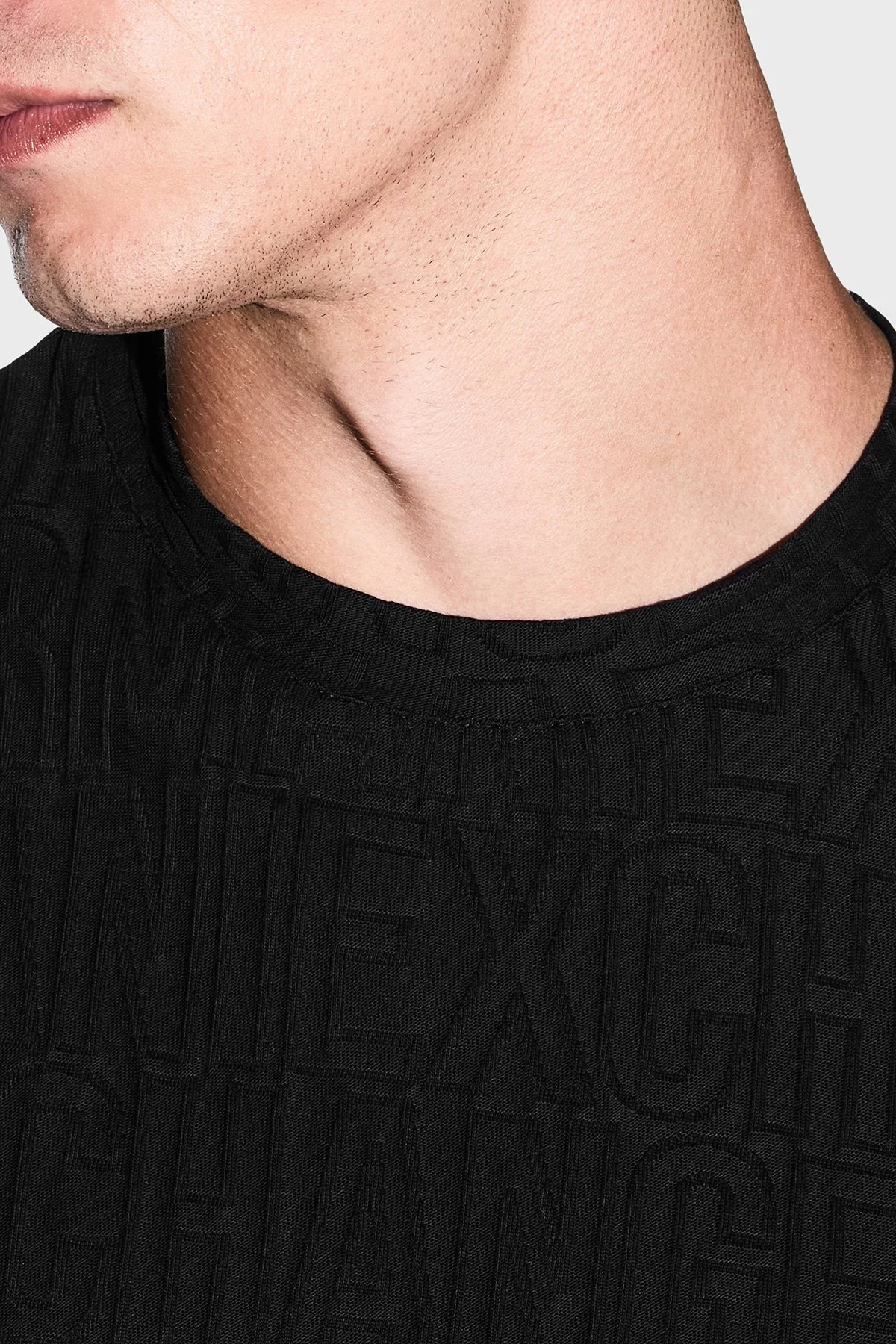 Armani Exchange % 100 Pamuk Regular Fit Bisiklet Yaka Erkek T Shirt XM003073 AF10337 UC001 Siyah - 5