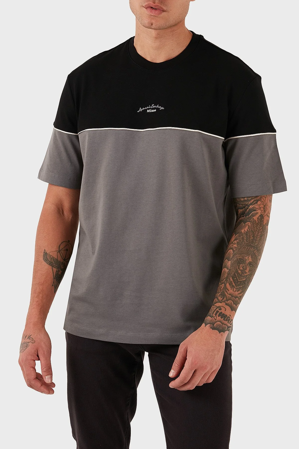 Armani Exchange % 100 Pamuk Regular Fit Bisiklet Yaka Renk Bloklu Erkek T Shirt XM001034 AF10362 MC225 SİYAH-KOYU GRİ - 4