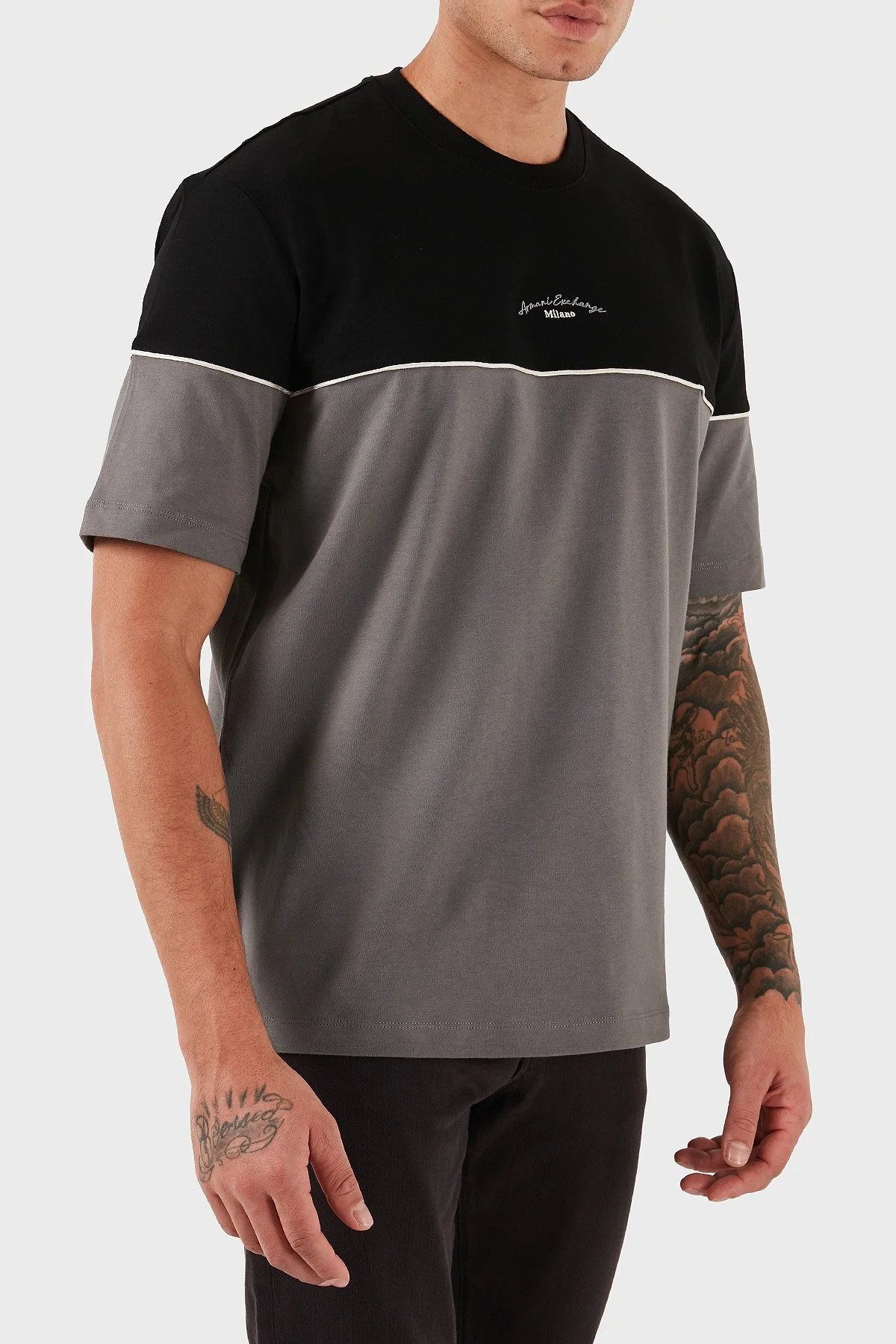 Armani Exchange % 100 Pamuk Regular Fit Bisiklet Yaka Renk Bloklu Erkek T Shirt XM001034 AF10362 MC225 SİYAH-KOYU GRİ - 7