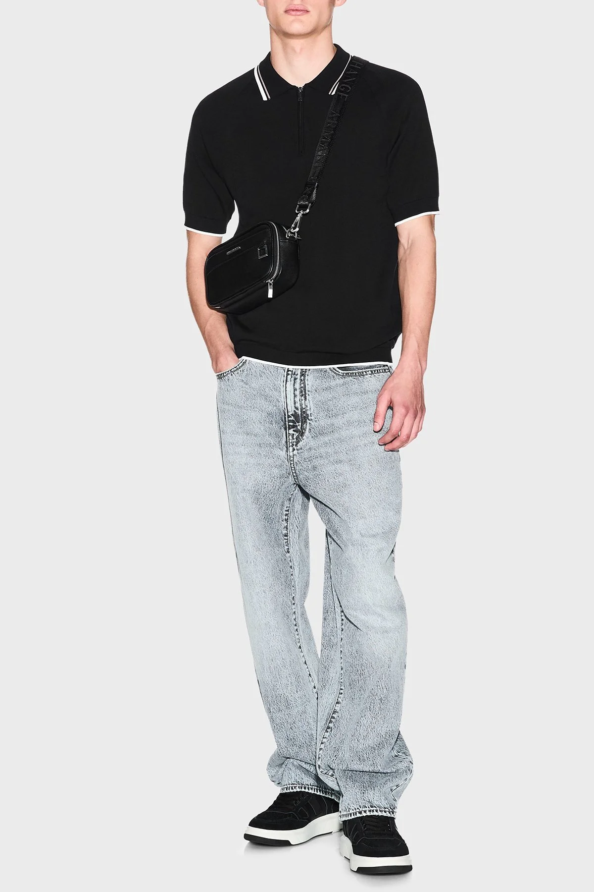 Armani Exchange % 100 Pamuk Regular Fit Fermuarlı Erkek Polo XM001977 AF20139 UC001 SİYAH - 2