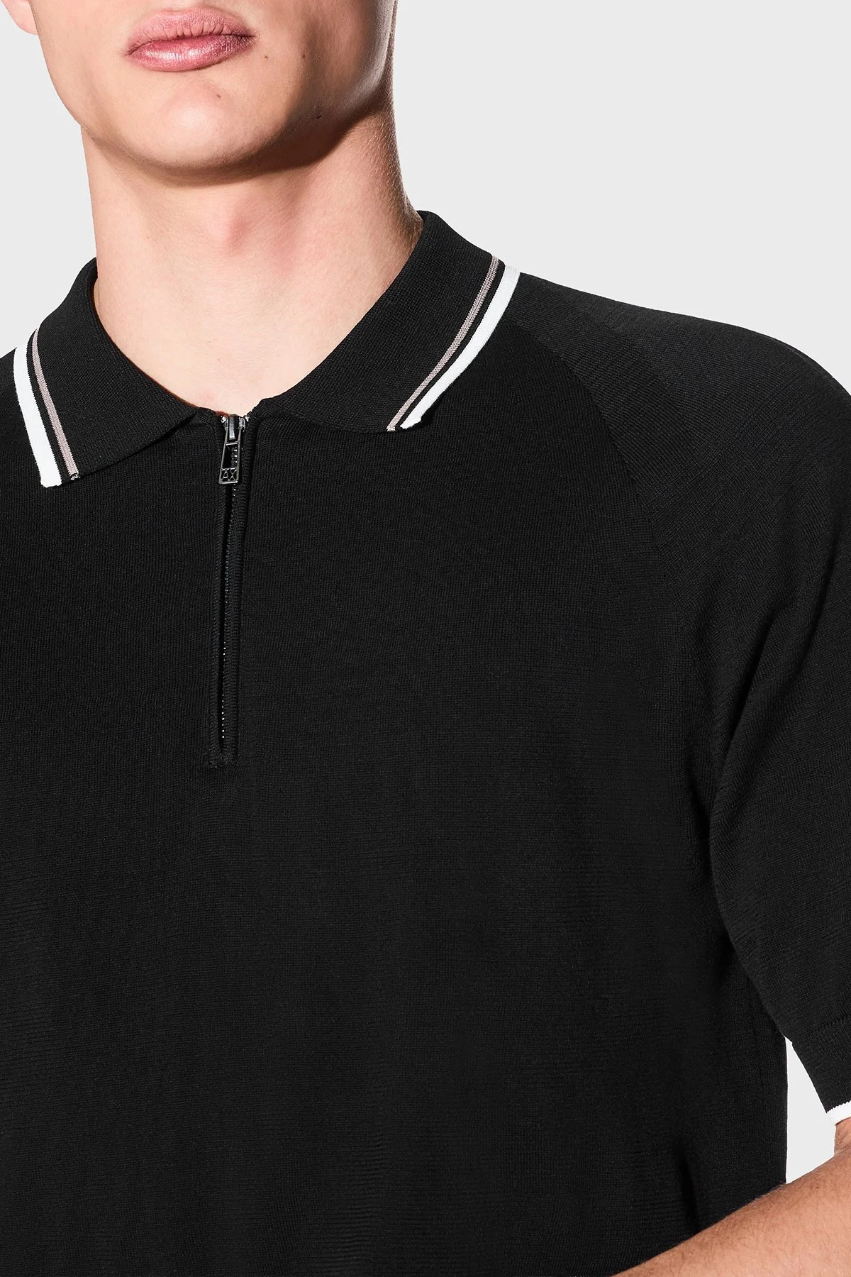 Armani Exchange % 100 Pamuk Regular Fit Fermuarlı Erkek Polo XM001977 AF20139 UC001 SİYAH - 4