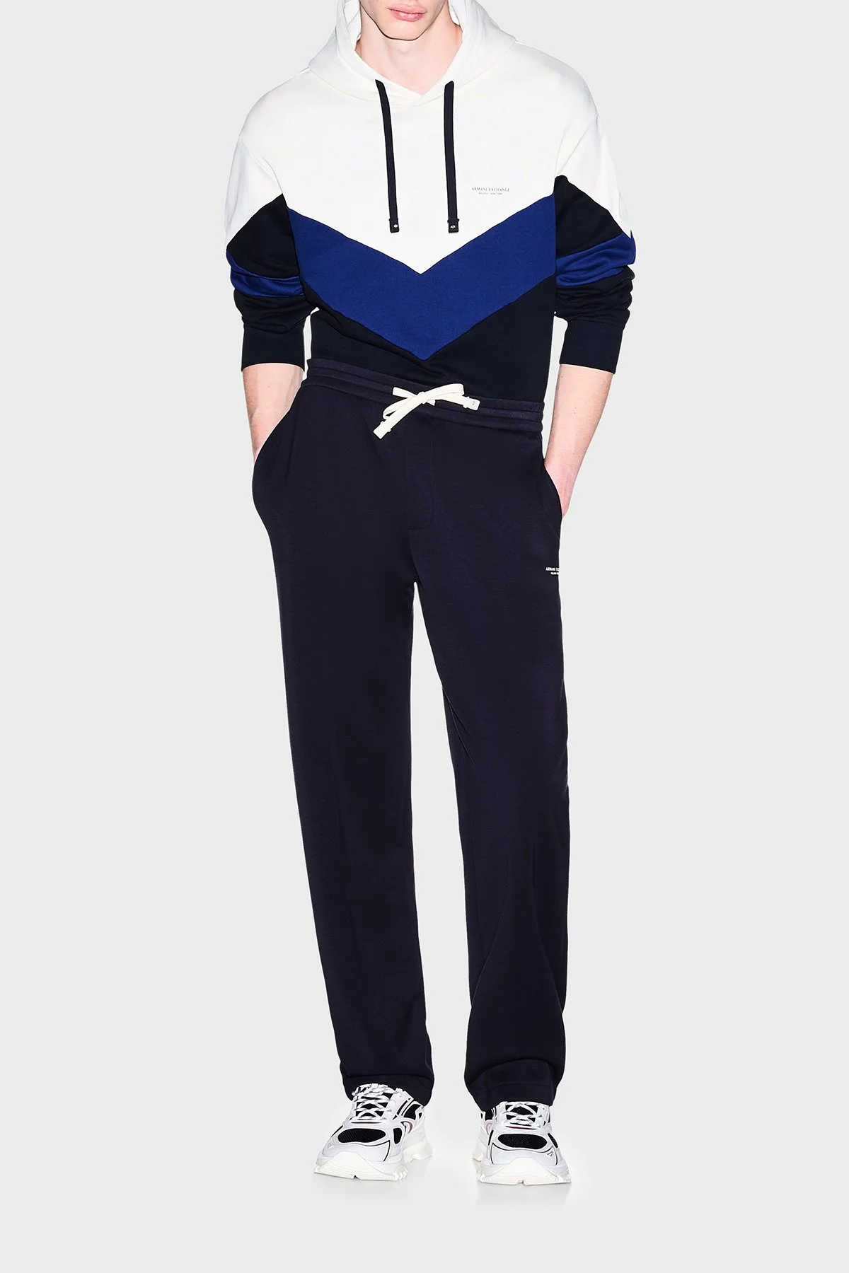 Armani Exchange % 100 Pamuk Regular Fit Kapüşonlu Erkek Sweat XM002963 AF20934 M0378 Beyaz-lacivert - 2