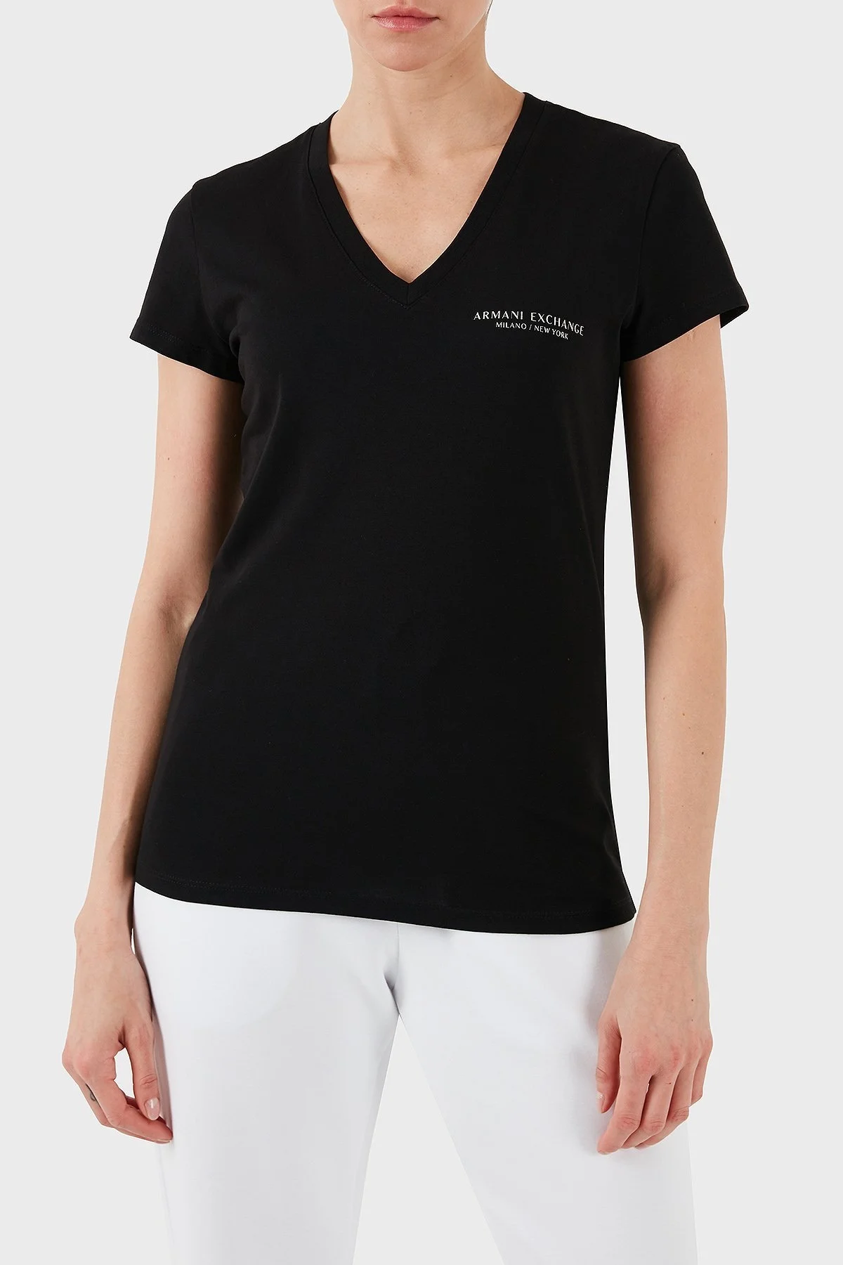 Armani Exchange % 100 Pamuk Regular Fit V Yaka Bayan T Shirt 8NYT81 YJG3Z 52AK SİYAH-GOLD - 1