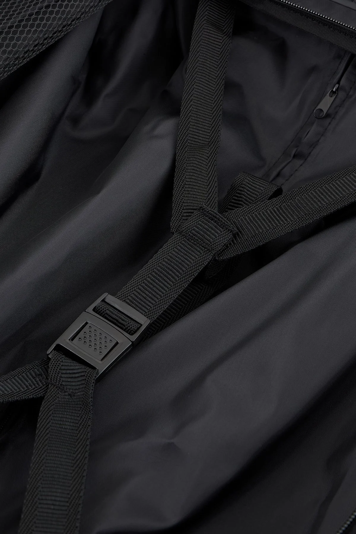 Armani Exchange 4G Kabartmalı Logolu Çift Fermuarlı Kabin Boy Erkek Valiz XM000899 AF13793 UC001 SİYAH - 6