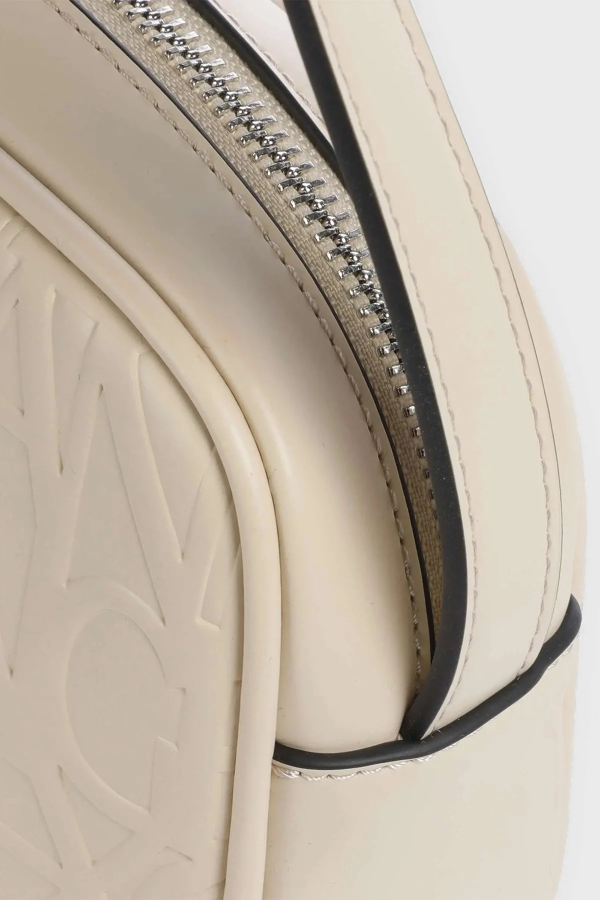 Armani Exchange Ayarlanabilir Omuz Askılı Bayan Çanta 942733 CC793 11950 BEJ - 5