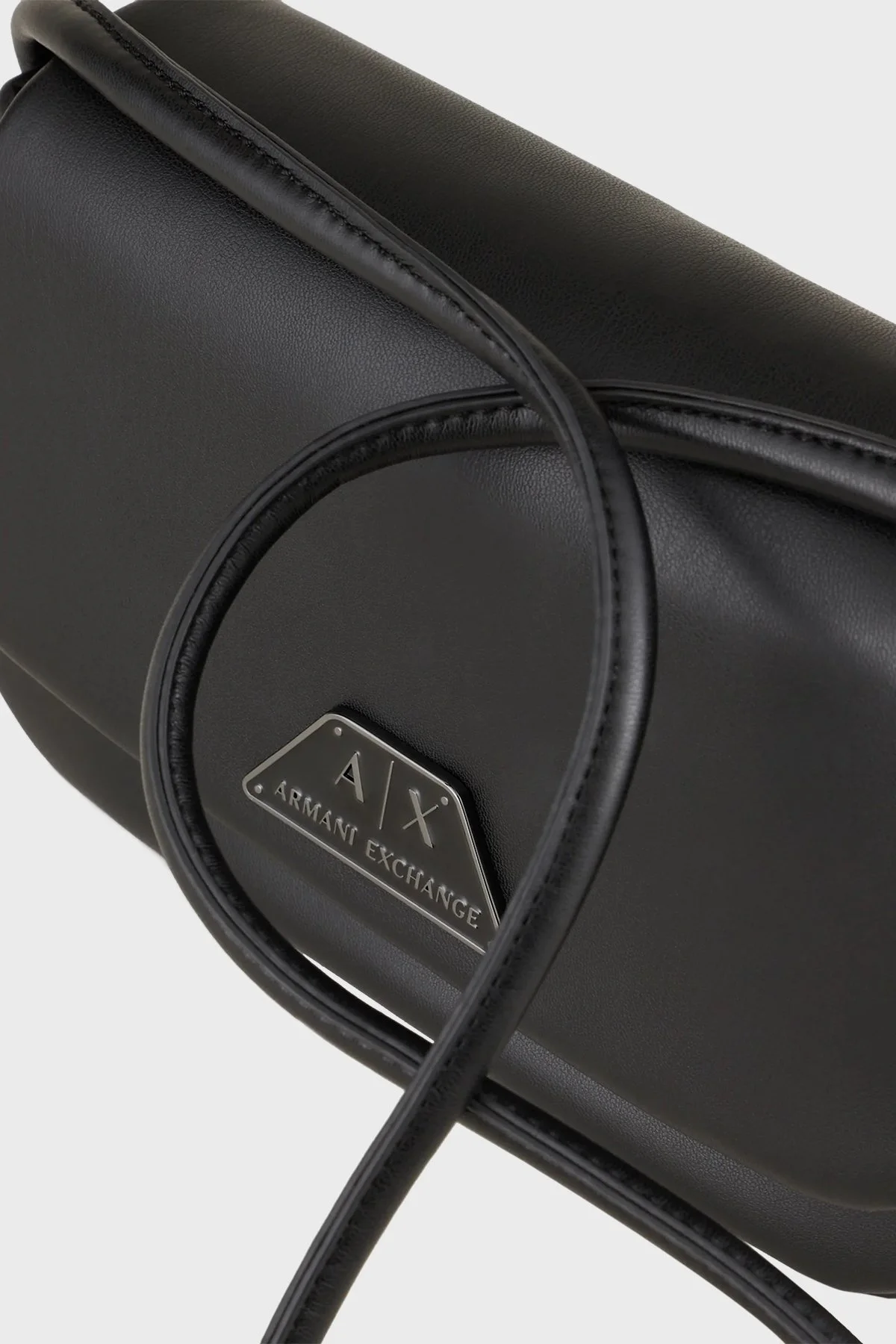 Armani Exchange Ayarlanabilir Omuz Askılı Bayan Çanta 942884 3R784 00020 SİYAH - 5