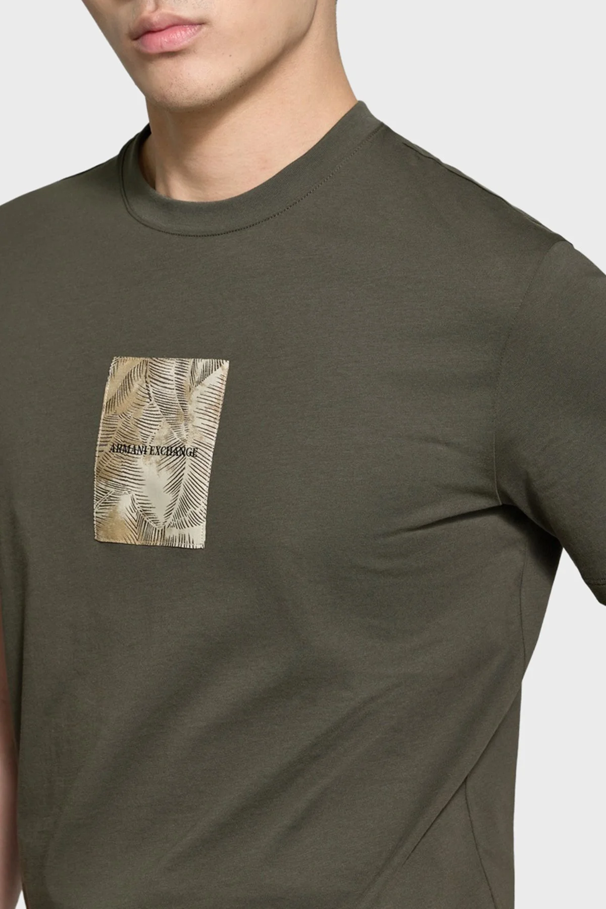 Armani Exchange Baskılı Pamuklu Regular Fit Bisiklet Yaka Erkek T Shirt XM002501 AF10356 U8144 Haki - 4