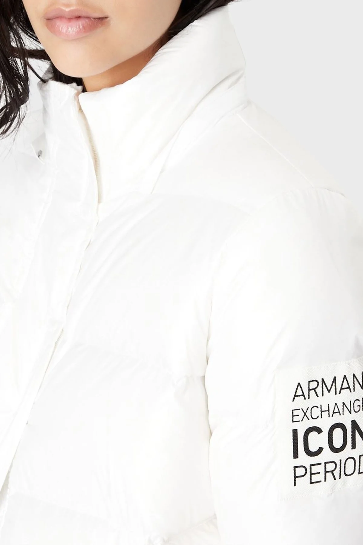 Armani Exchange Logolu Kapüşonlu Kaz Tüyü Dolgulu Regular Fit Bayan Mont 8NYB40 YNYNZ 1100 BEYAZ - 4