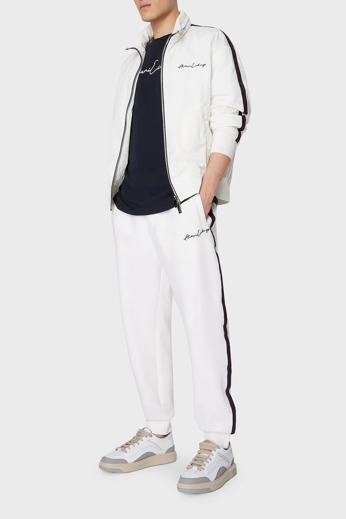 Armani Exchange Belden Bağlamalı Pamuklu Regular Fit Spor Erkek Pantolon 6RZPLD ZJZGZ 1116 BEYAZ - 3