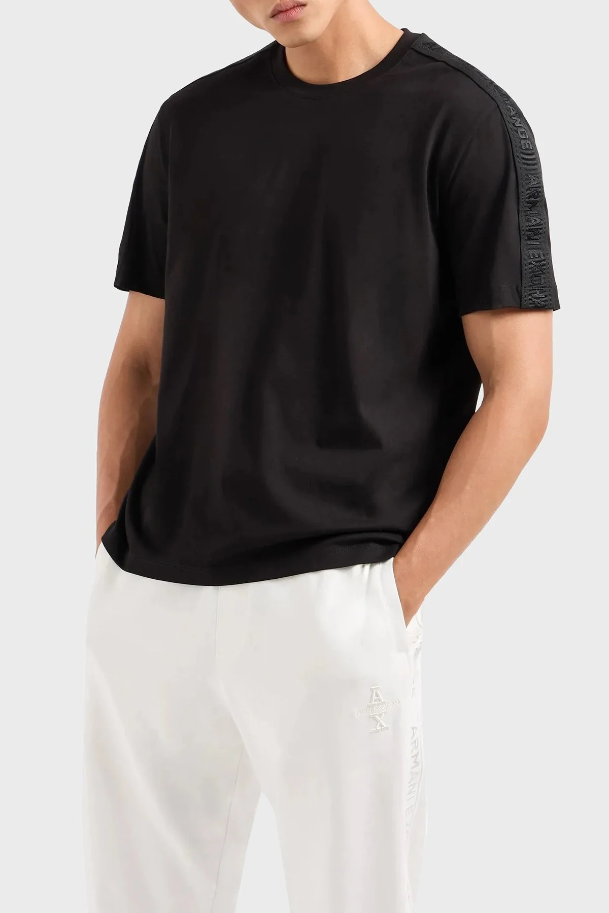 Armani Exchange Bisiklet Yaka Regular Fit Erkek T Shirt 6DZTLA ZJ9JZ 1200 SİYAH - 1