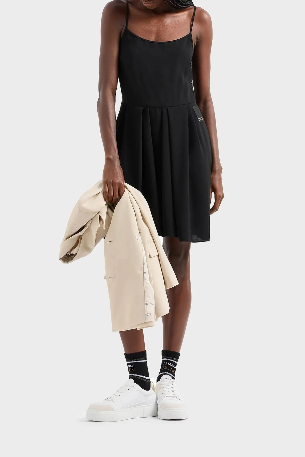 Armani Exchange Cepli İp Askılı Mini Bayan Elbise 3DYA31 YN1QZ 1200 SİYAH - 3