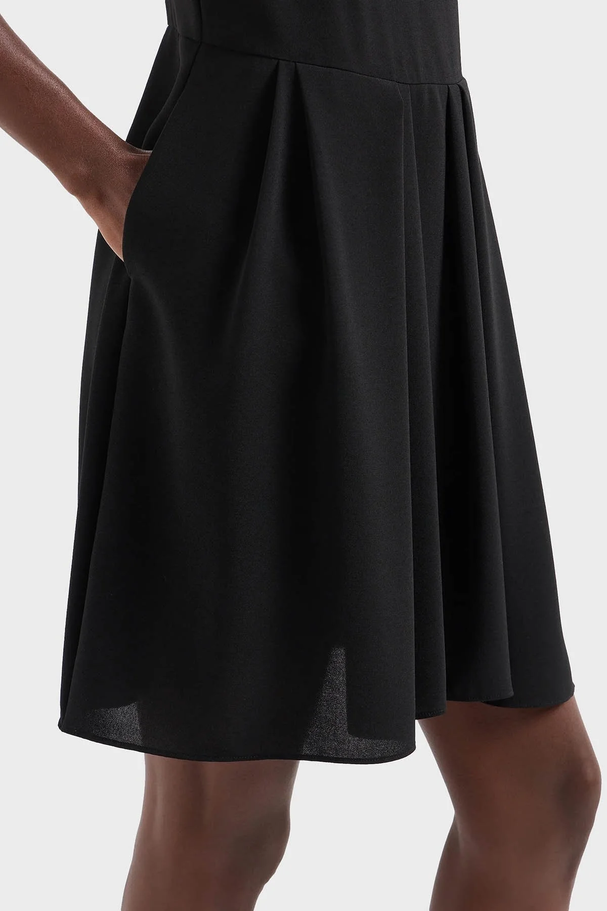 Armani Exchange Cepli İp Askılı Mini Bayan Elbise 3DYA31 YN1QZ 1200 SİYAH - 9