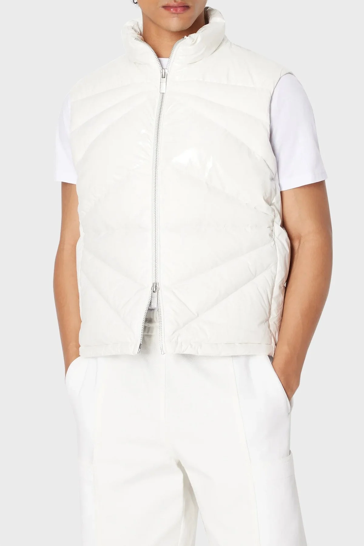 Armani Exchange Çift Yönlü Fermuarlı Regular Fit Şişme Erkek Yelek 6RZQL4 ZN2RZ 1116 BEYAZ - 1