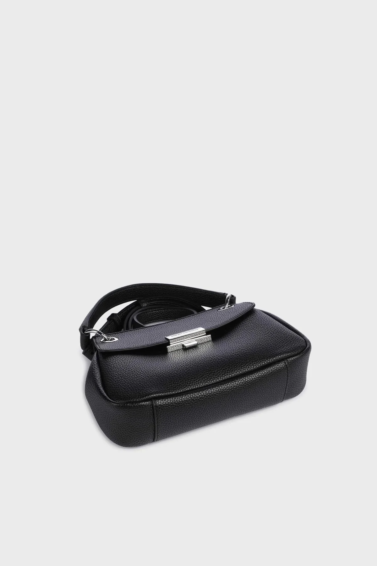 Armani Exchange Çıkarılabilir Askılı Bayan Çanta XW000923 AF13676 UC001 SİYAH - 7