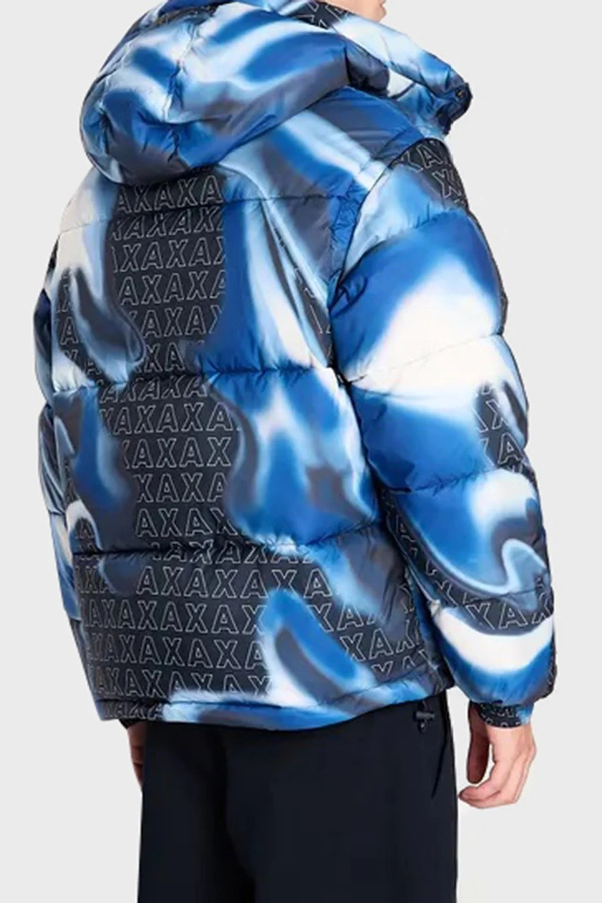 Armani Exchange Çıkarılabilir Kapüşonlu Logo Desenli Regular Fit Şişme Erkek Mont 6RZB06 ZNUQZ 25EA LACİVERT - 2