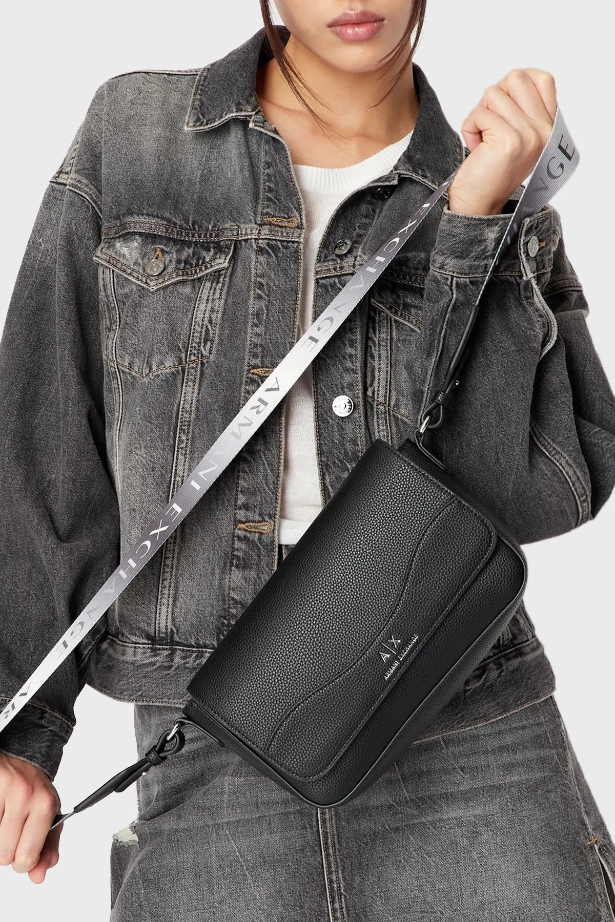 Armani Exchange Çıkarılabilir Omuz Askılı Bayan Çanta 942912 CC783 00020 SİYAH - 2