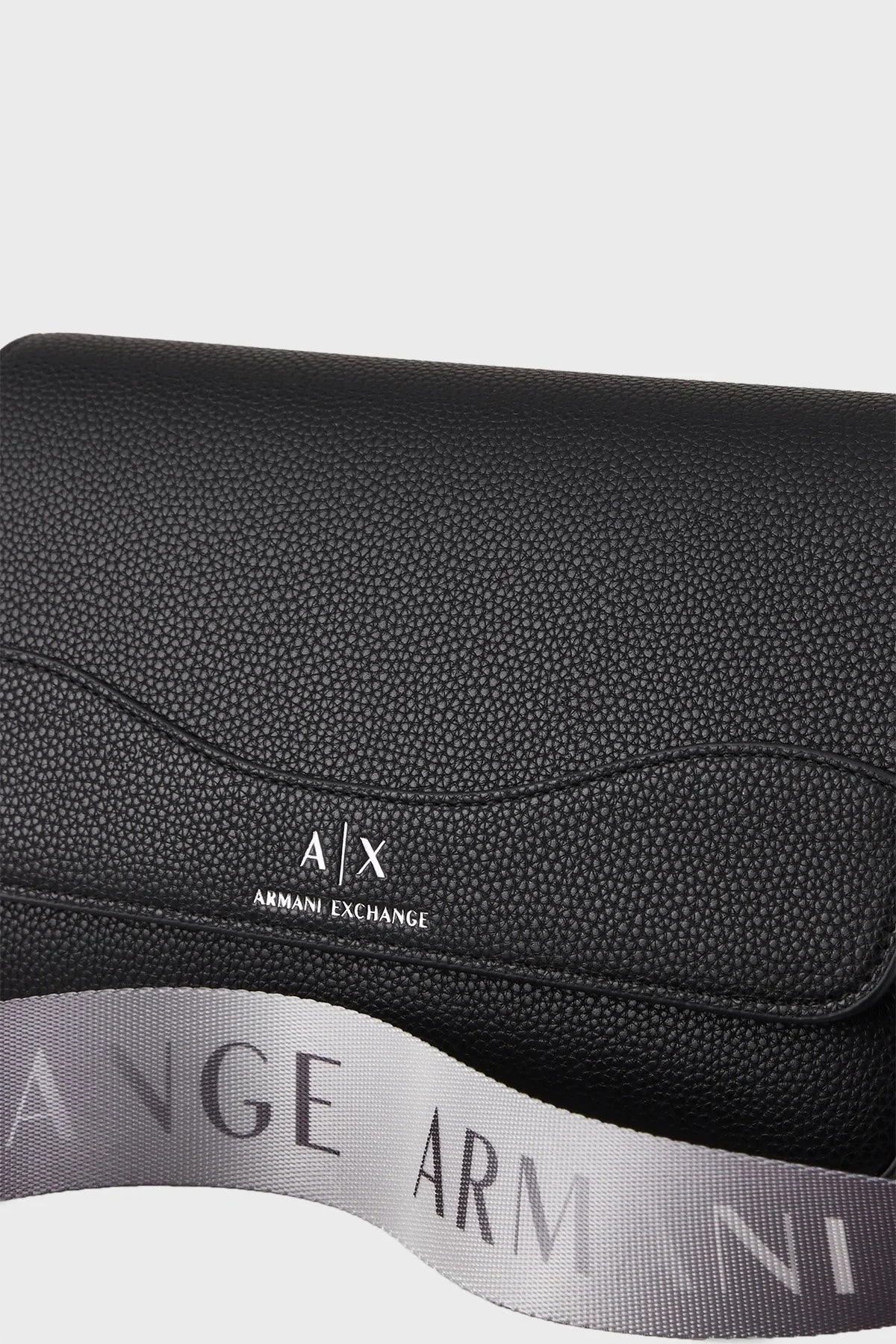 Armani Exchange Çıkarılabilir Omuz Askılı Bayan Çanta 942912 CC783 00020 SİYAH - 6