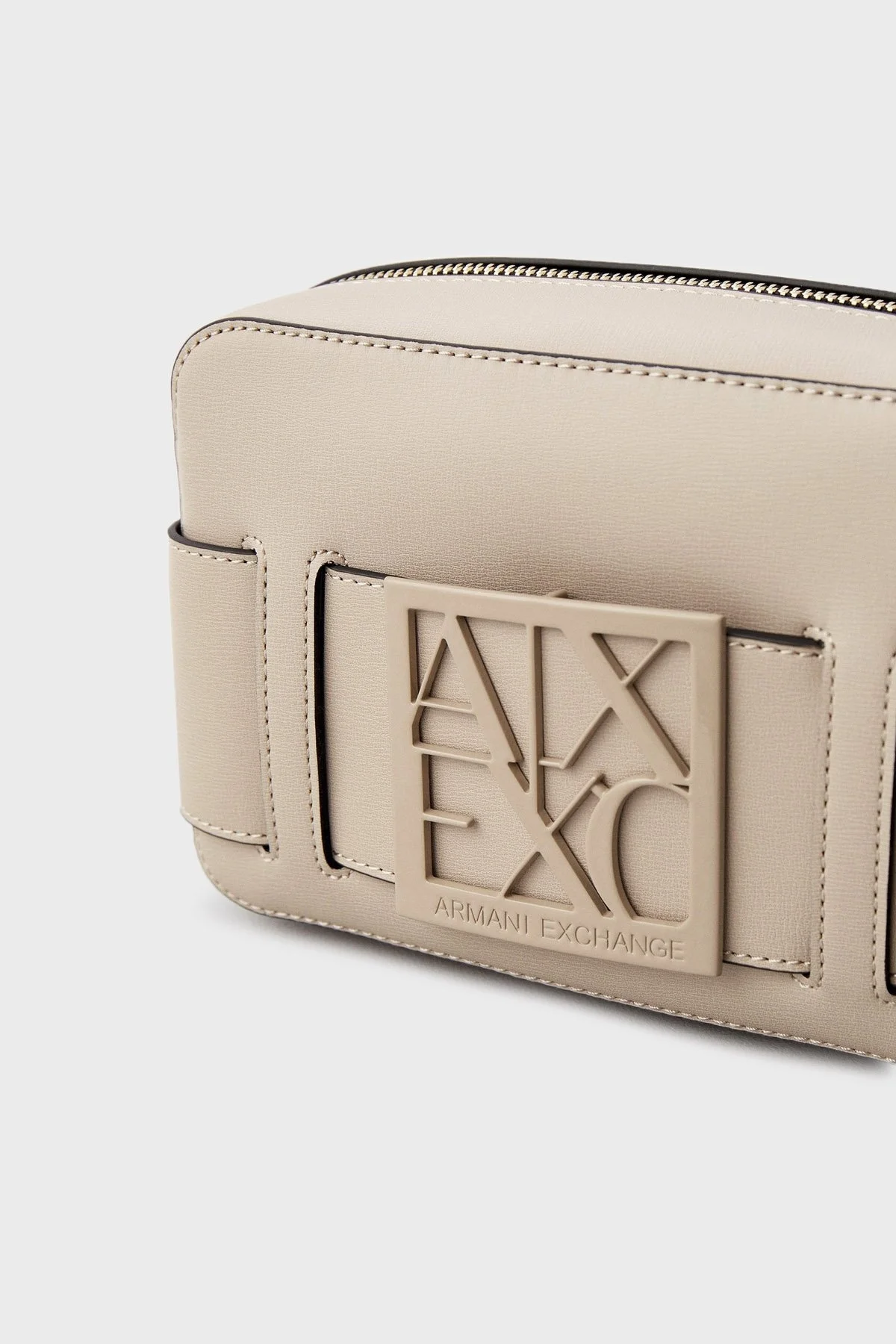 Armani Exchange Çıkarılabilir ve Ayarlabilir Omuz Askılı Logo Detaylı Bayan Çanta 942699 0A874 09752 TOPRAK - 3