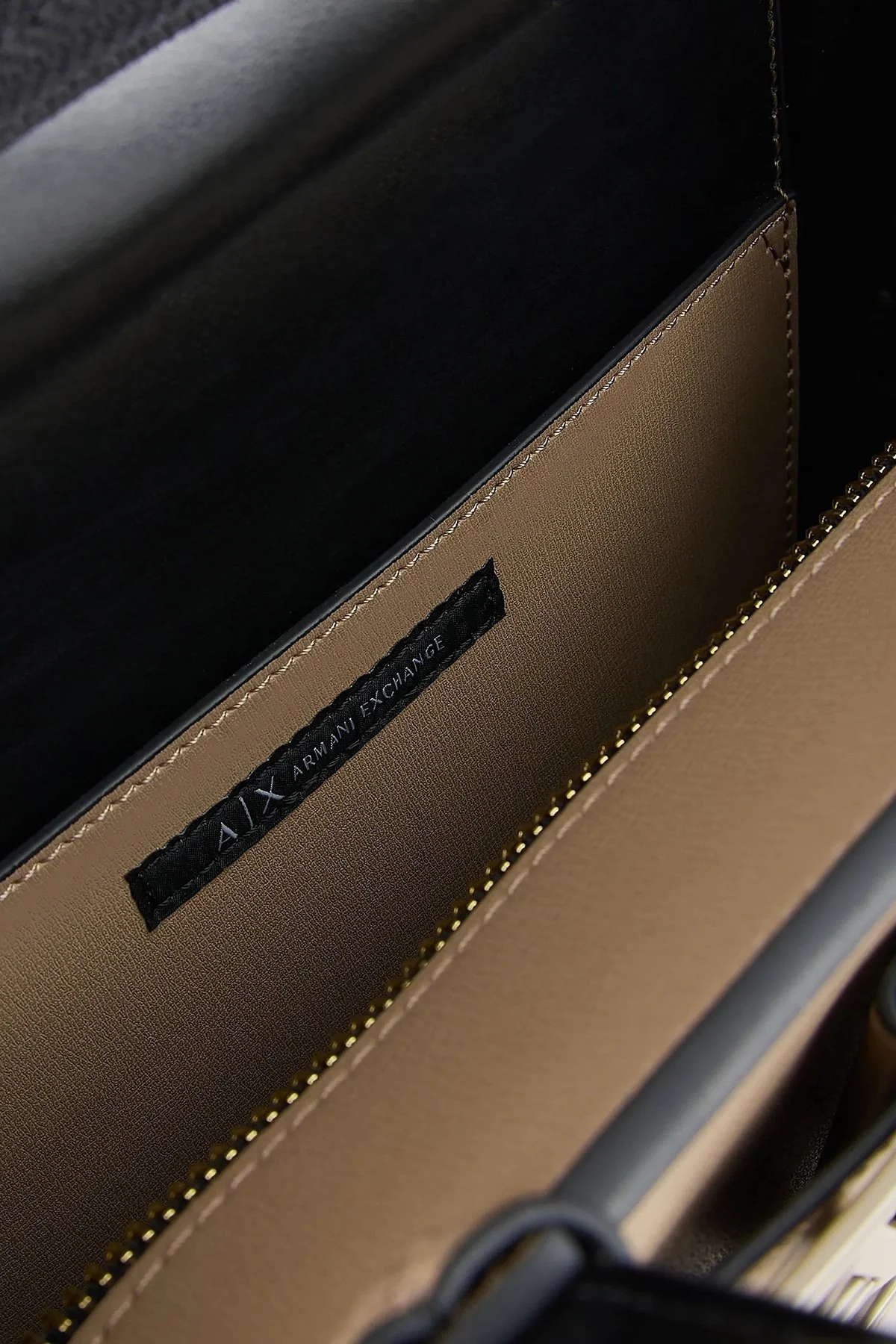 Armani Exchange Çıkarılabilir ve Ayarlanabilir Omuz Askılı Logo Detaylı Bayan Çanta 942690 0A874 09752 TOPRAK - 4