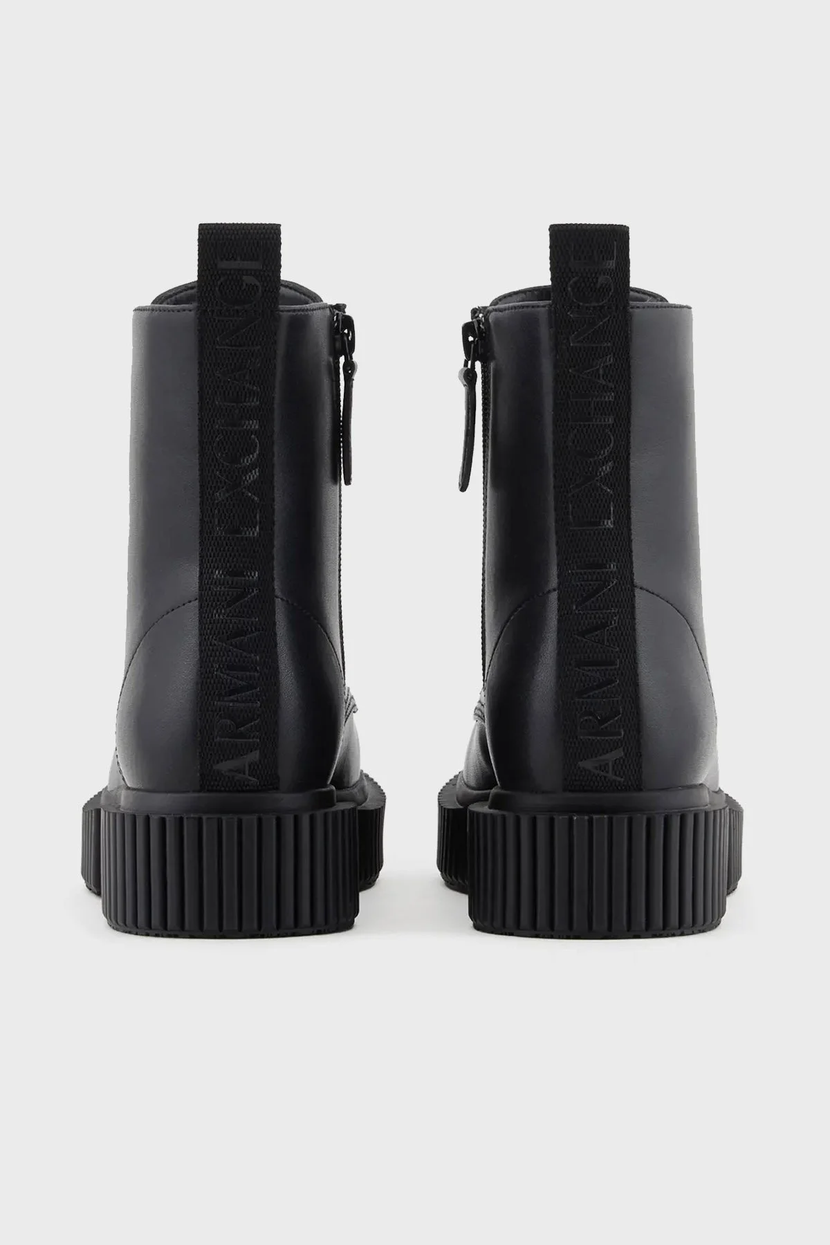 Armani Exchange Deri Logolu Bayan Bot XDN031 XV875 00002 SİYAH - 8