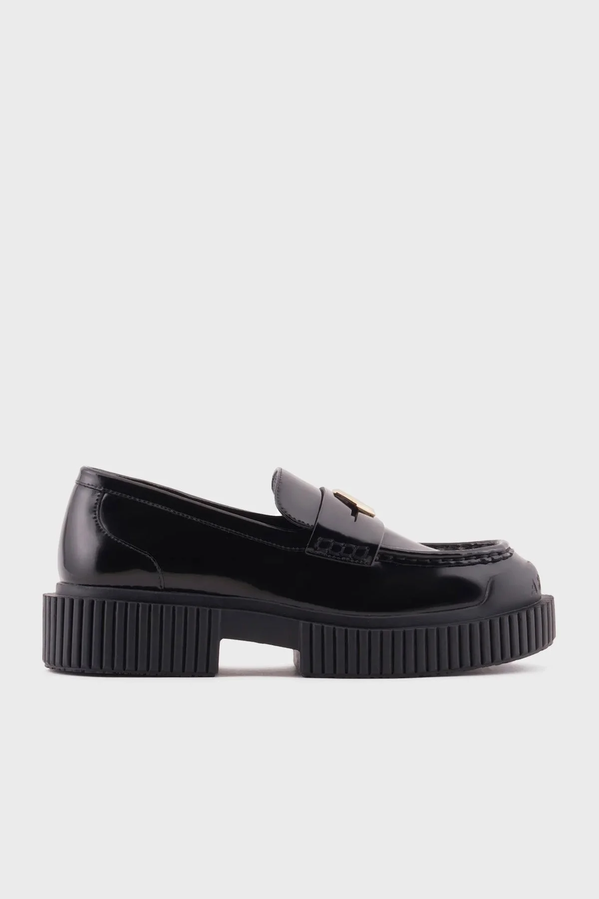 Armani Exchange Deri Logolu Loafer Bayan Ayakkabı XDA005 XV878 00002 SİYAH - 1