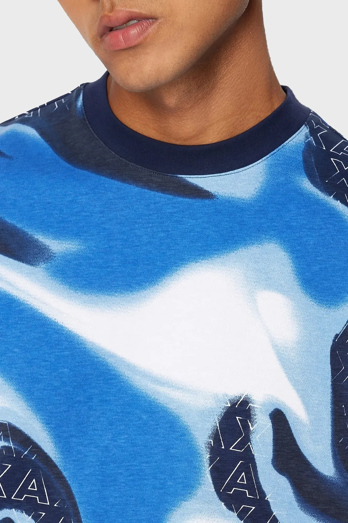 Armani Exchange Desenli Pamuklu Regular Fit Bisiklet Yaka Erkek T Shirt 6RZMHN ZJDHZ 25EA LACİVERT - 3