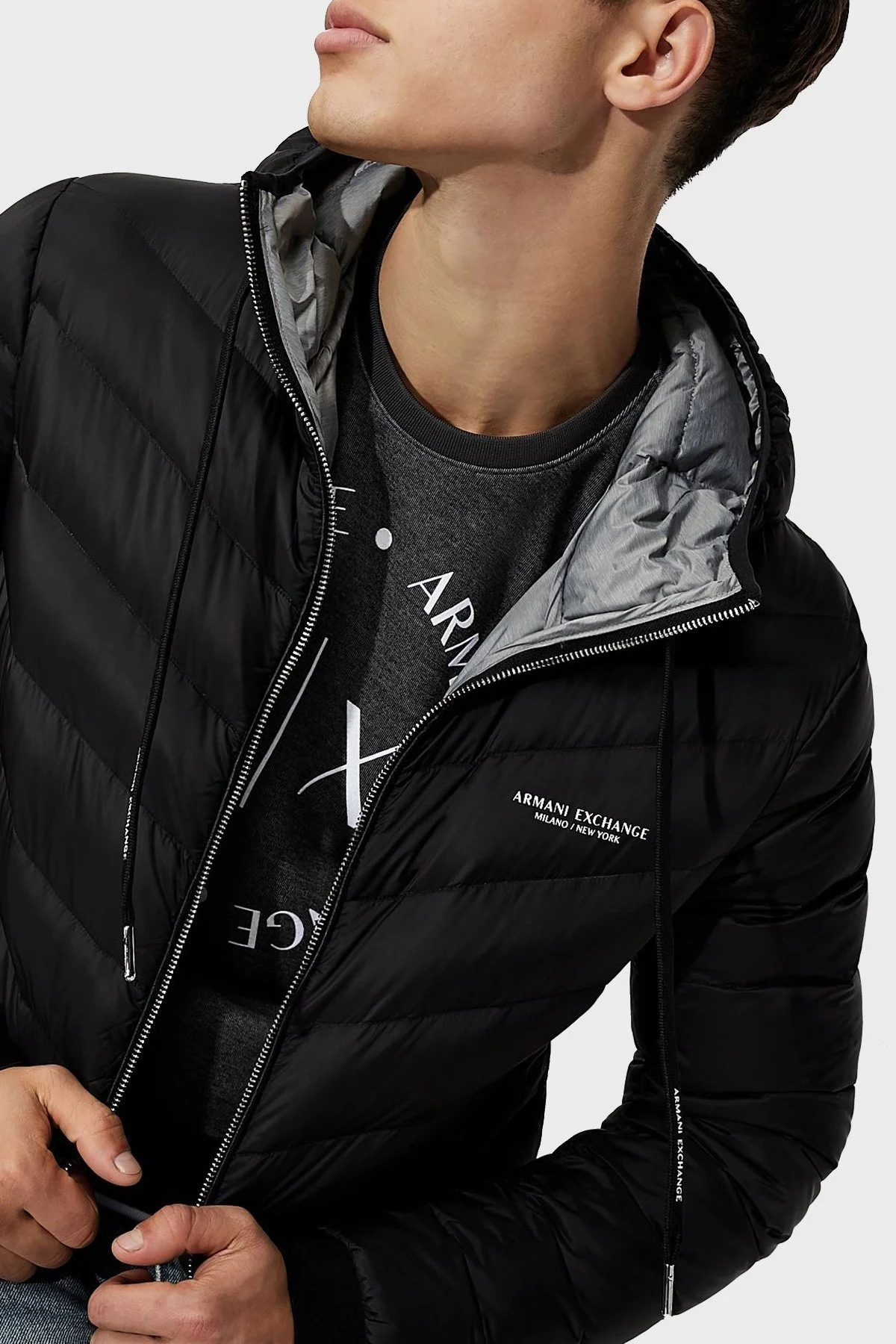 Armani Exchange Logolu Kaz Tüyü Dolgulu Kapüşonlu Regular Fit Erkek Mont 8NZB53 ZNW3Z 0217 SİYAH - 2